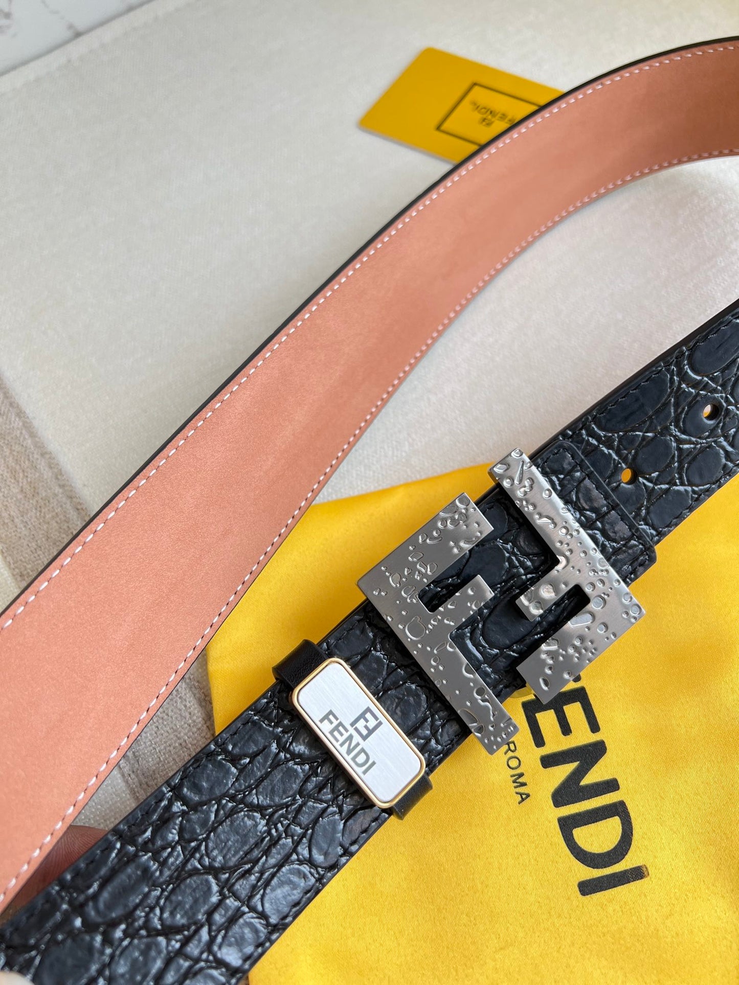 Belt-Fendi-01