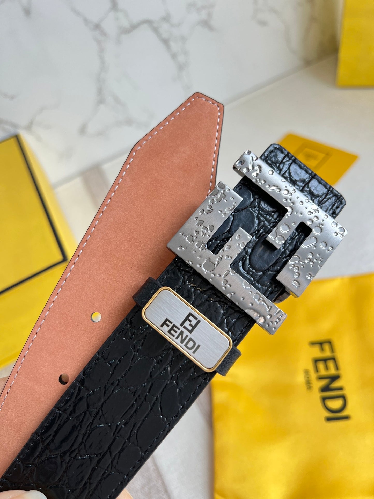 Belt-Fendi-01