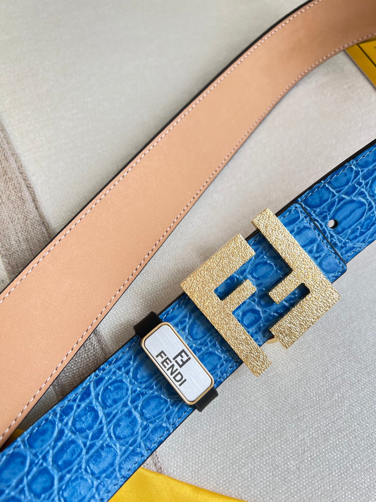 Belt-Fendi-01