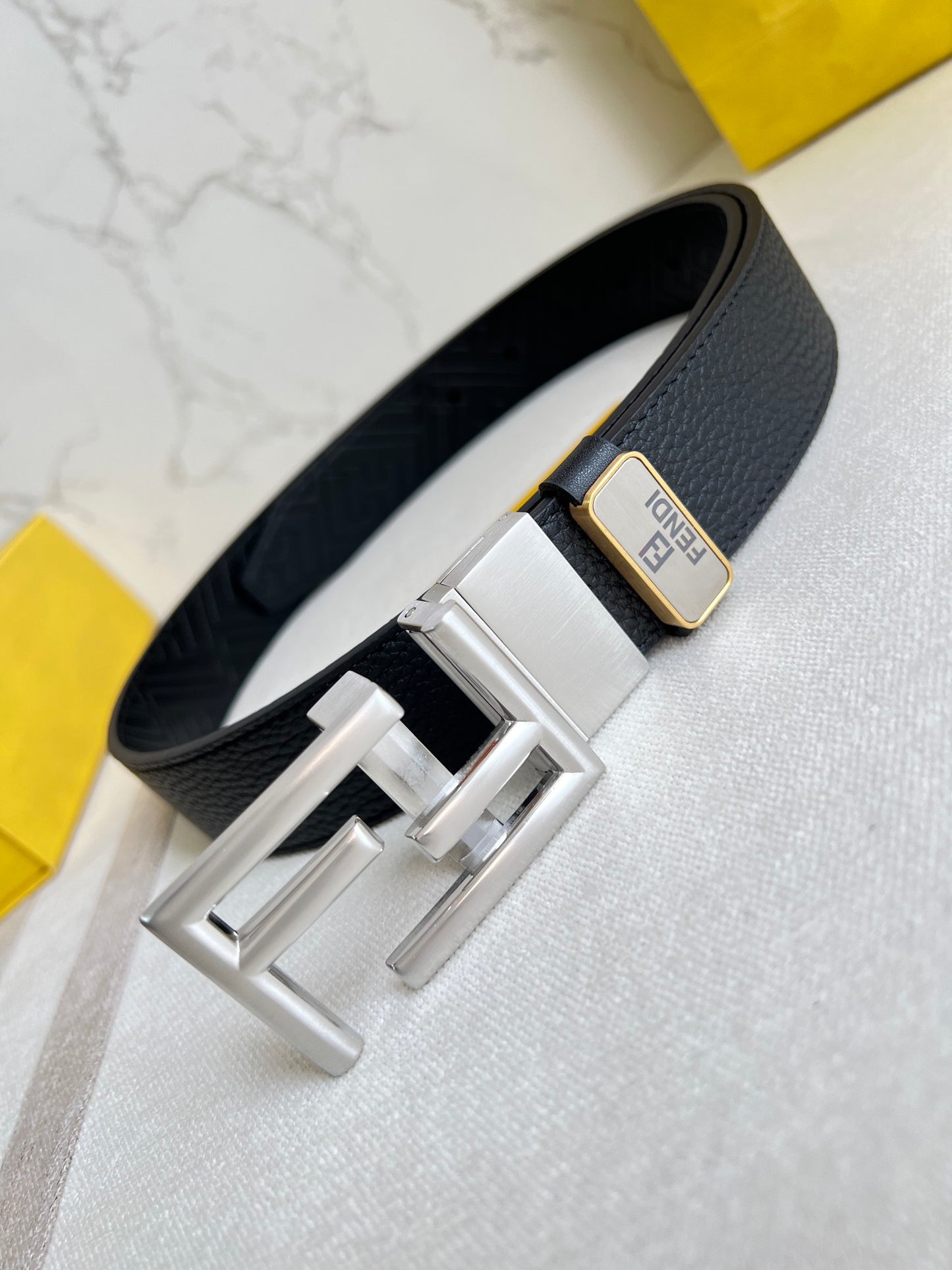 Belt-Fendi-02
