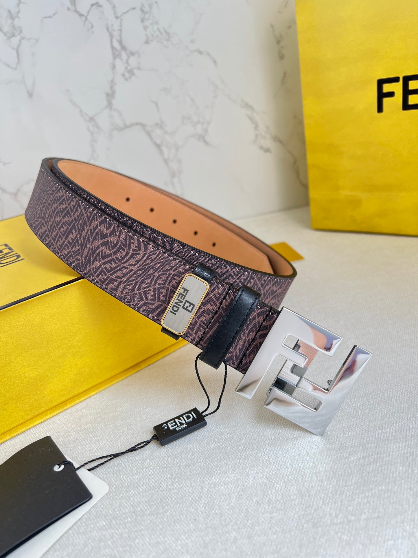 Belt-Fendi-03
