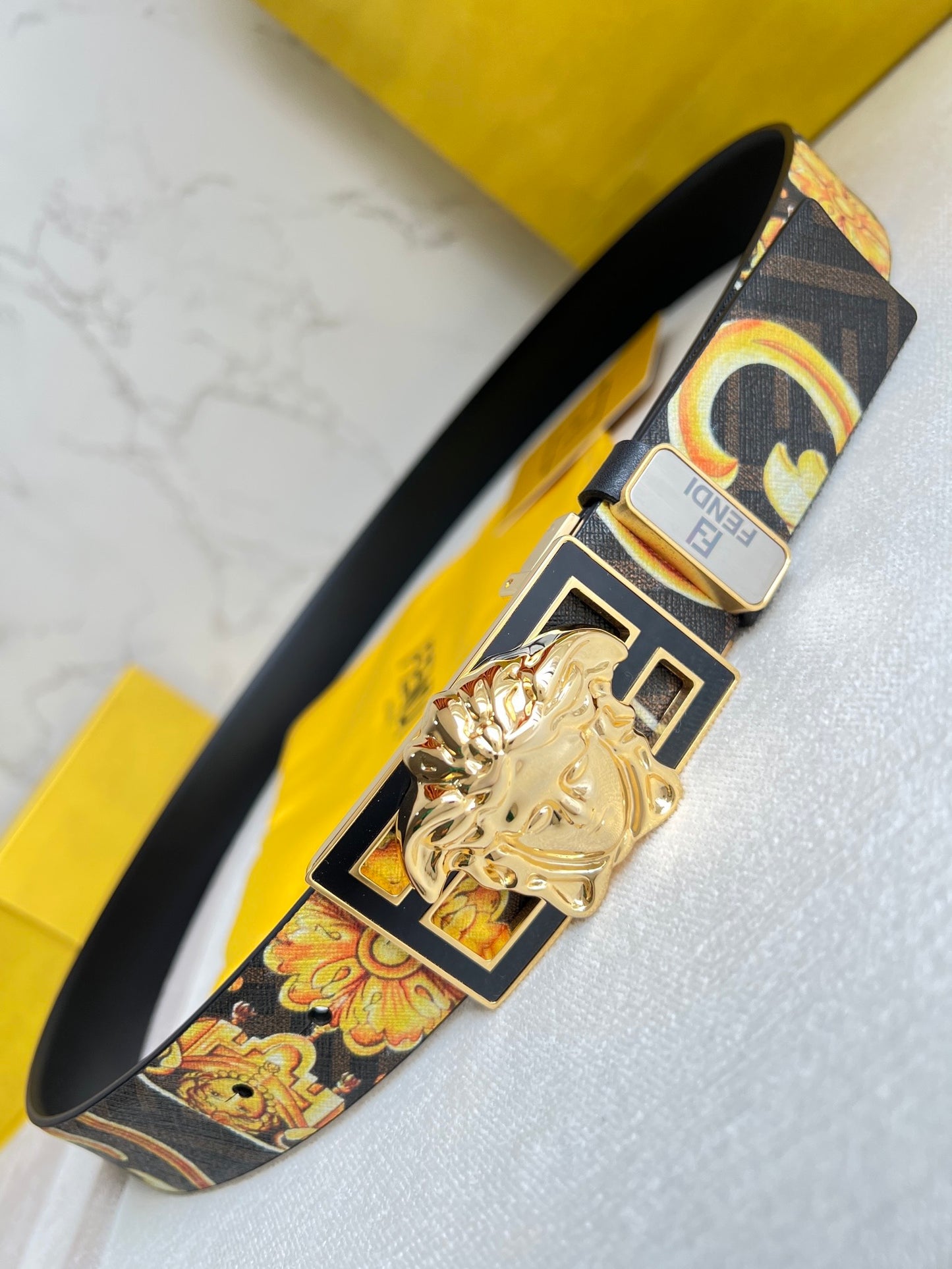 Belt-Fendi-04