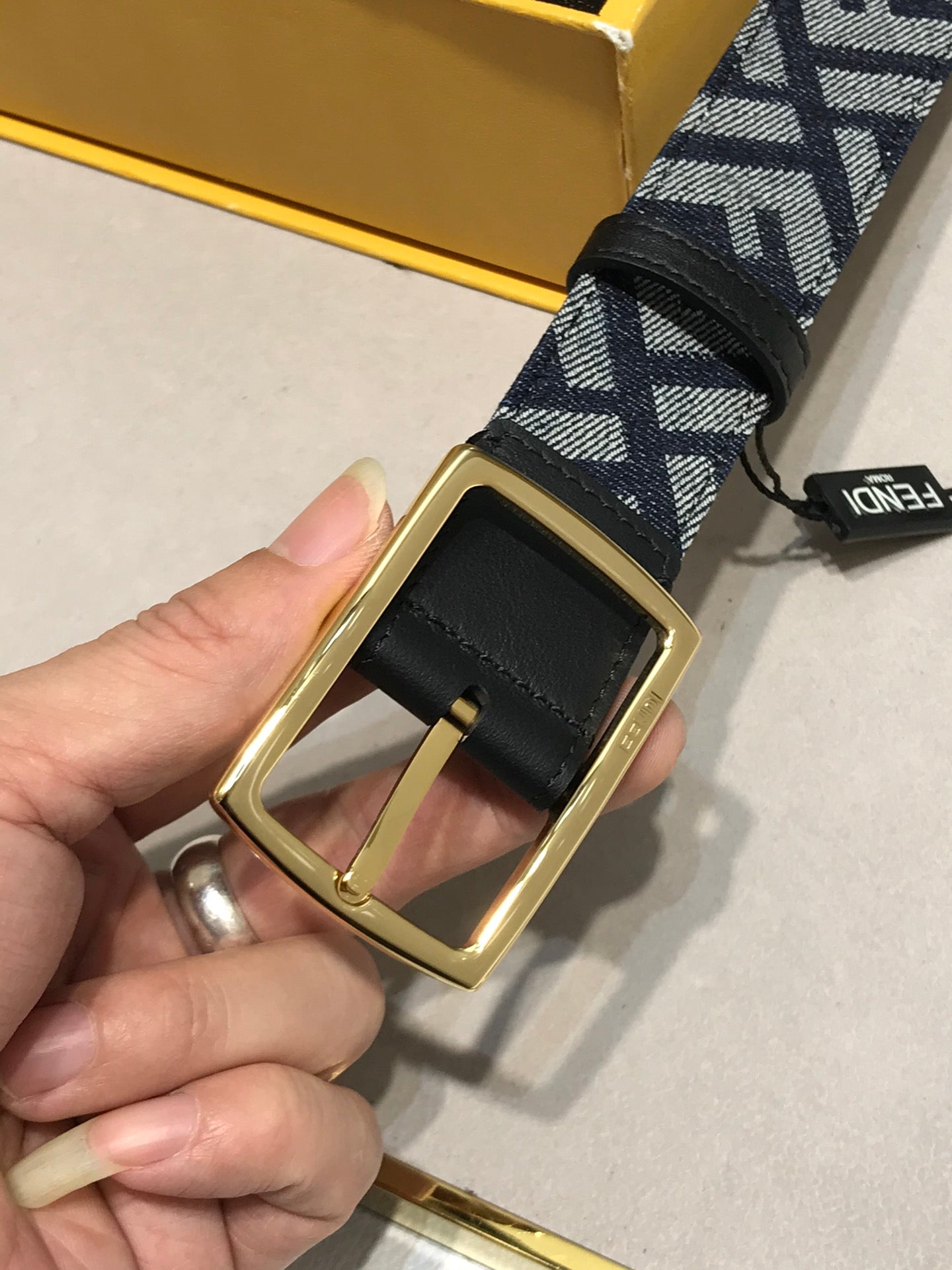 Belt-Fendi-11