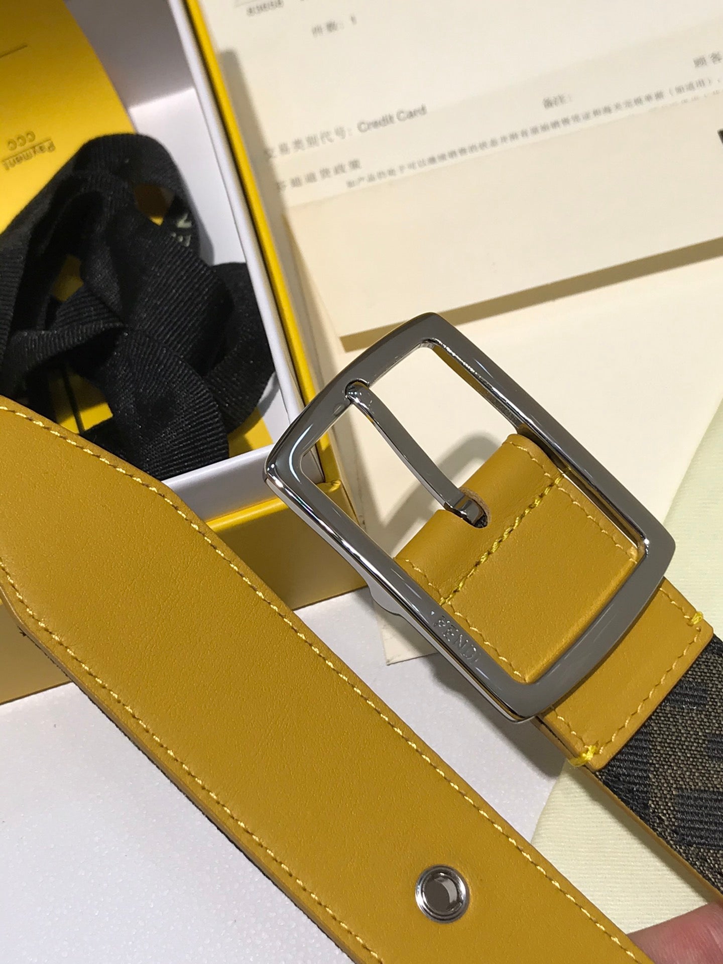 Belt-Fendi-11