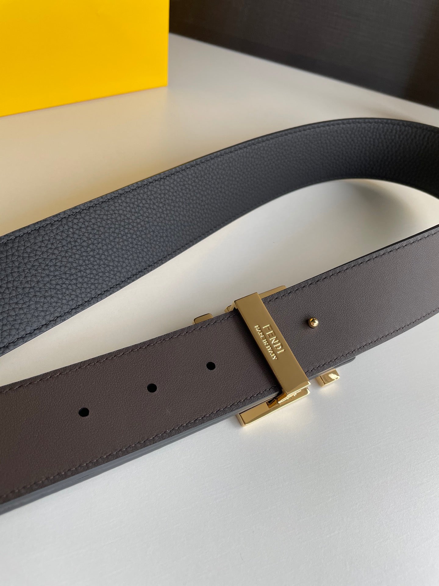 Belt-Fendi-13
