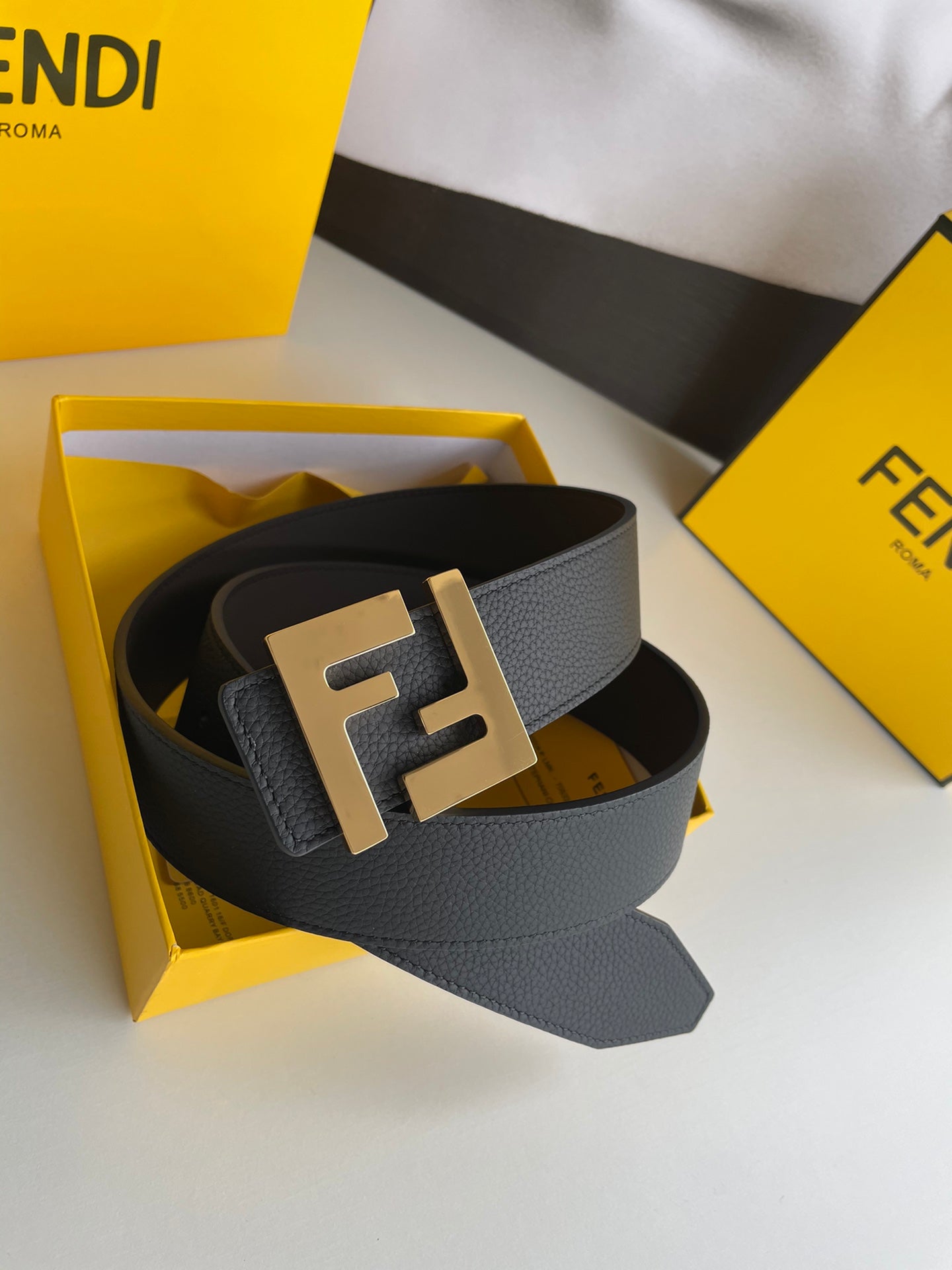Belt-Fendi-13