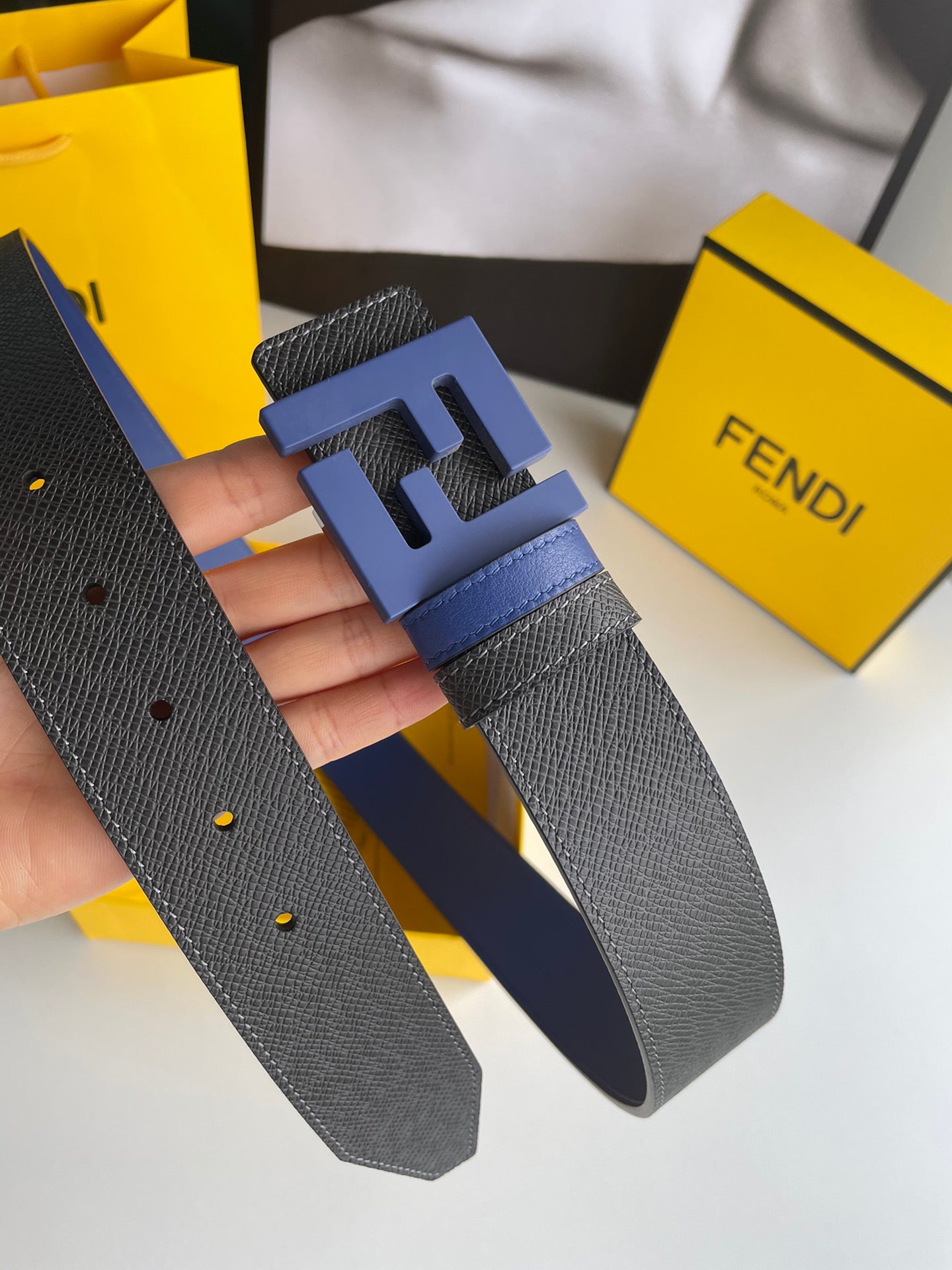 Belt-Fendi-13