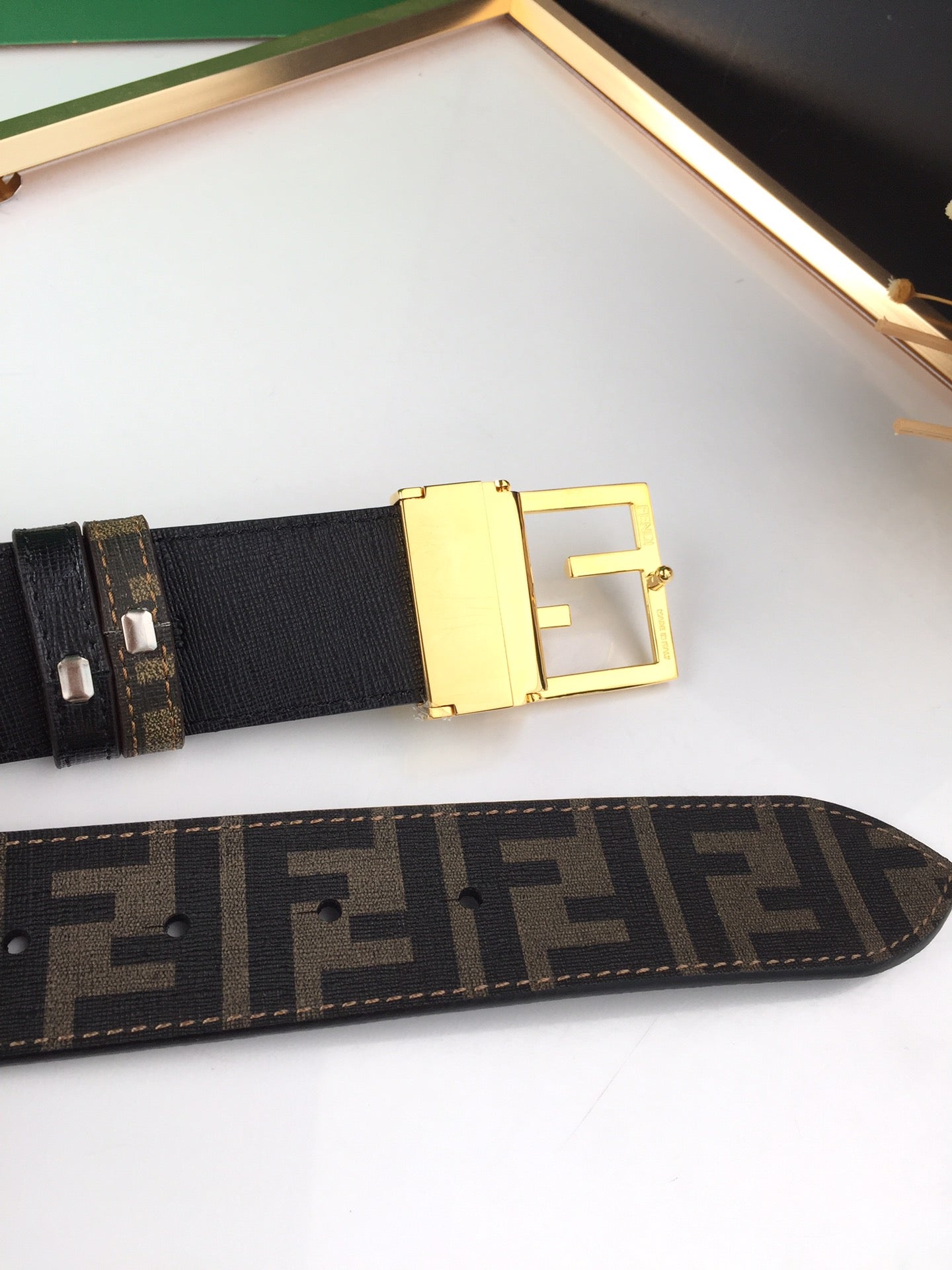 Belt-Fendi-14