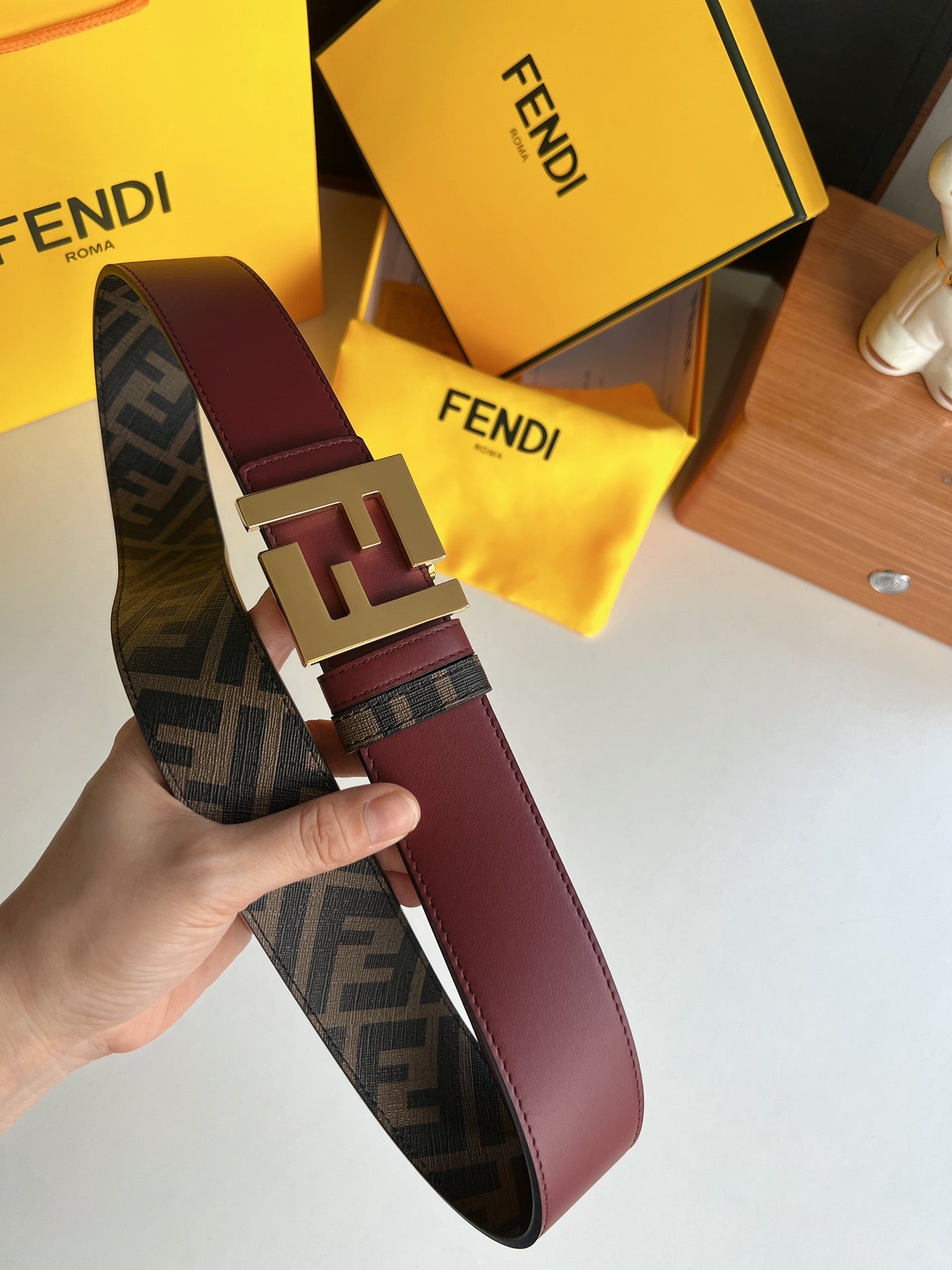 Belt-Fendi-19