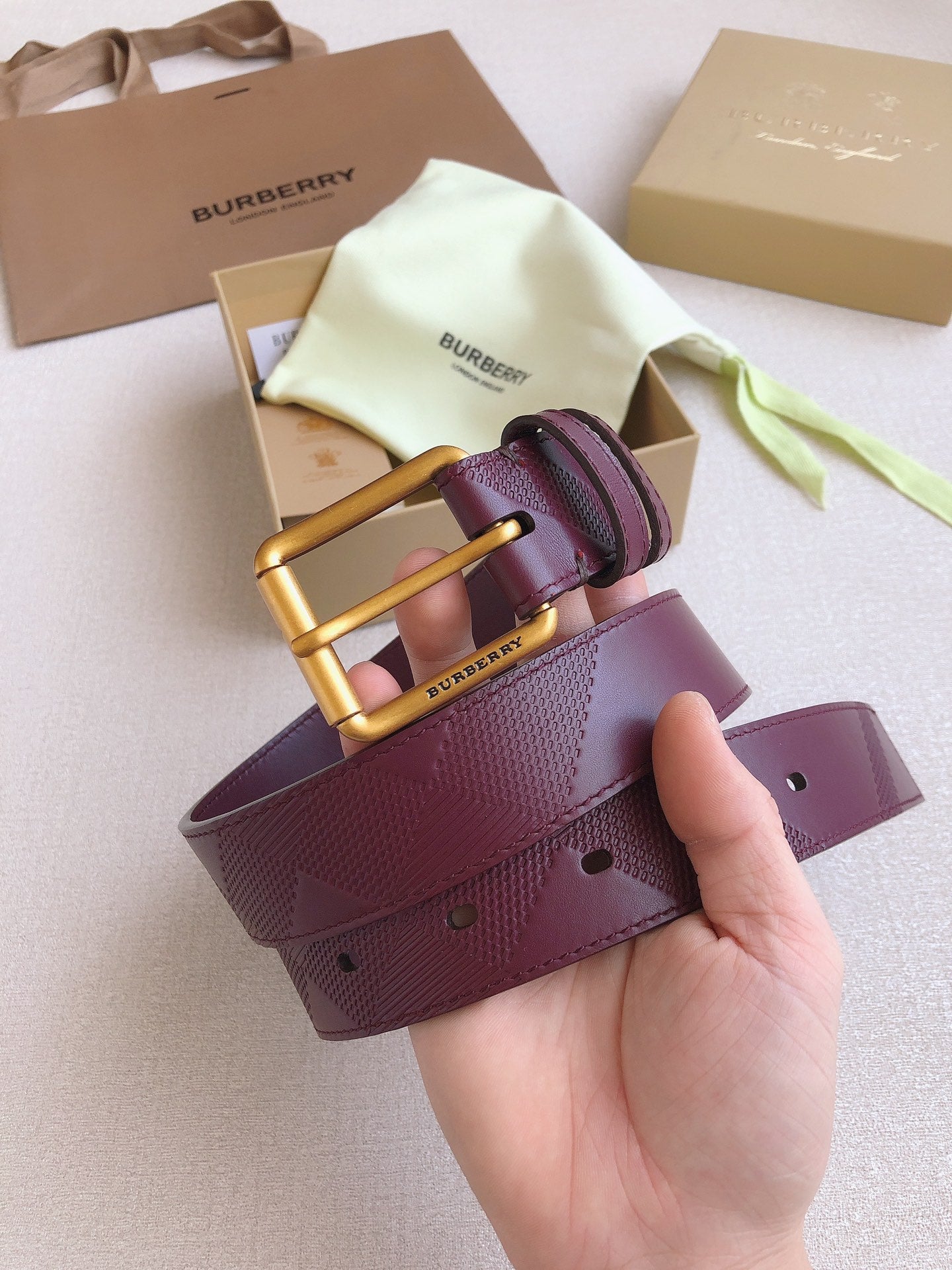 Belt-Burberry-01