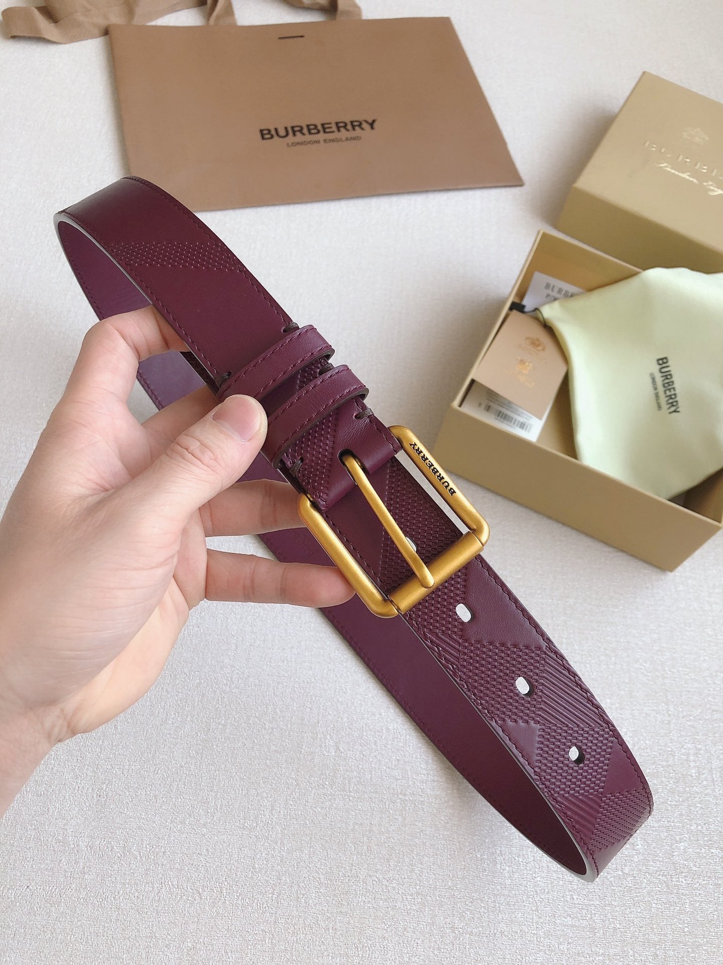 Belt-Burberry-01