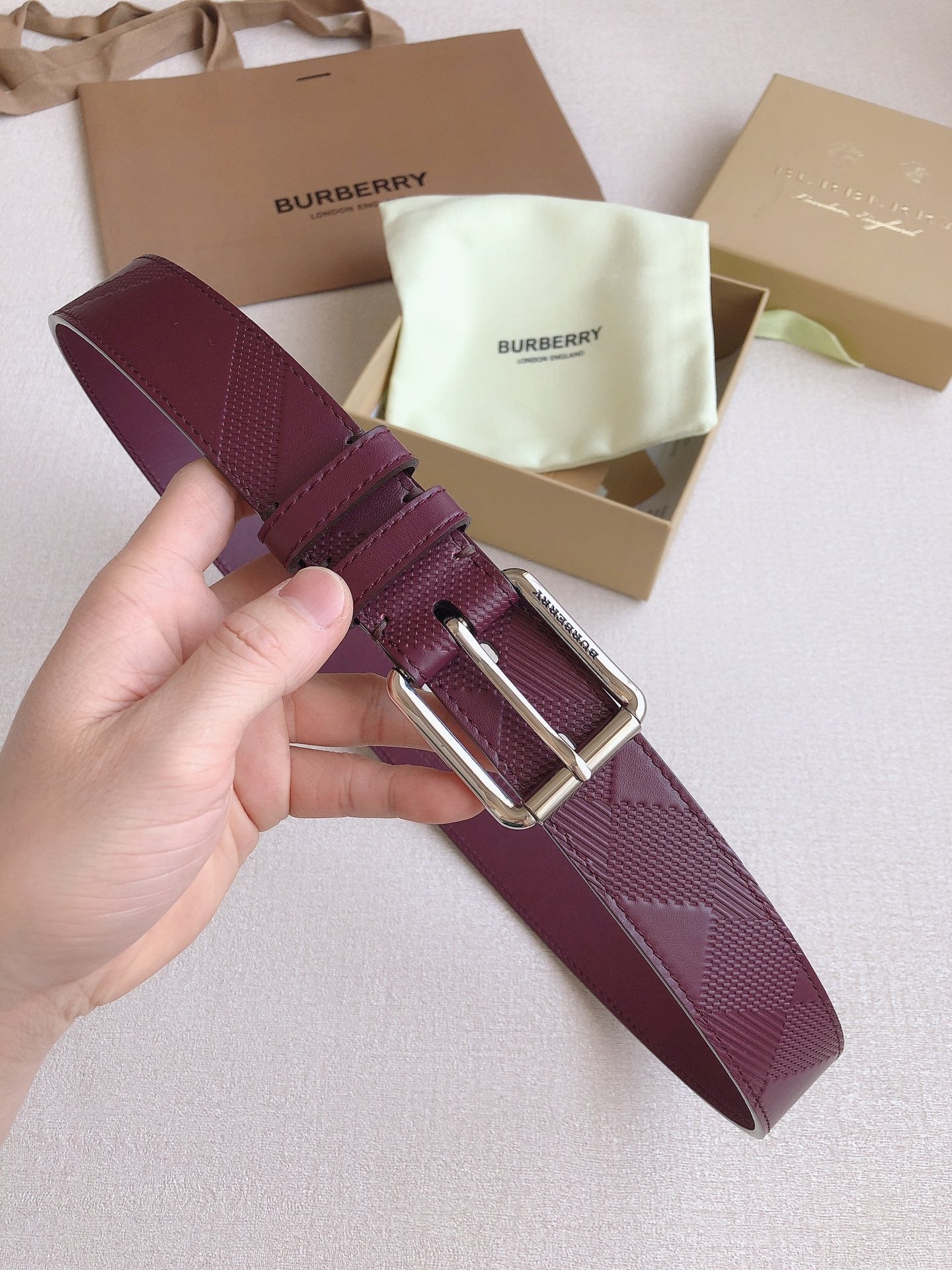 Belt-Burberry-01