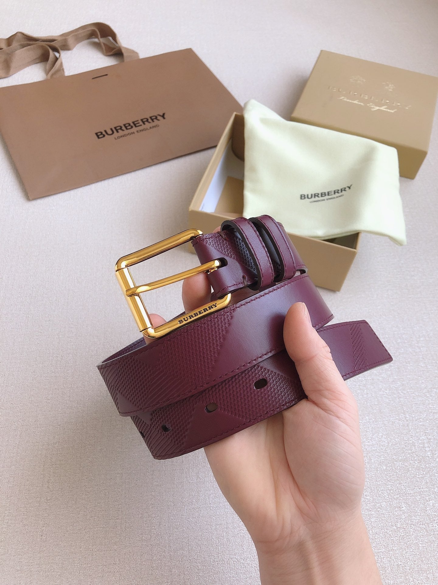 Belt-Burberry-01