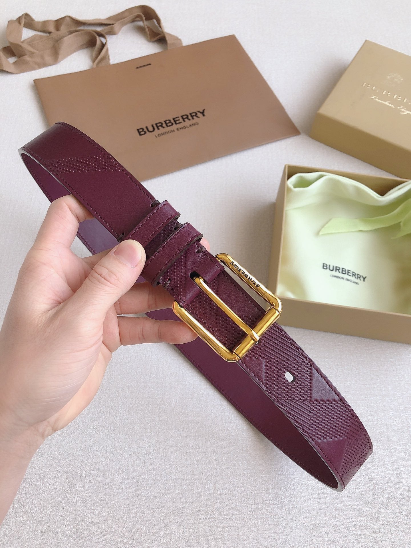 Belt-Burberry-01