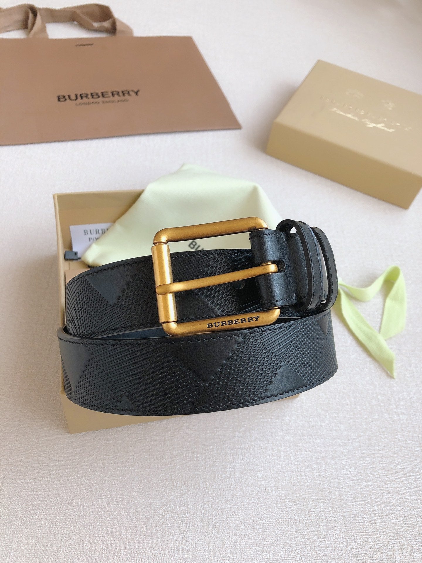 Belt-Burberry-01