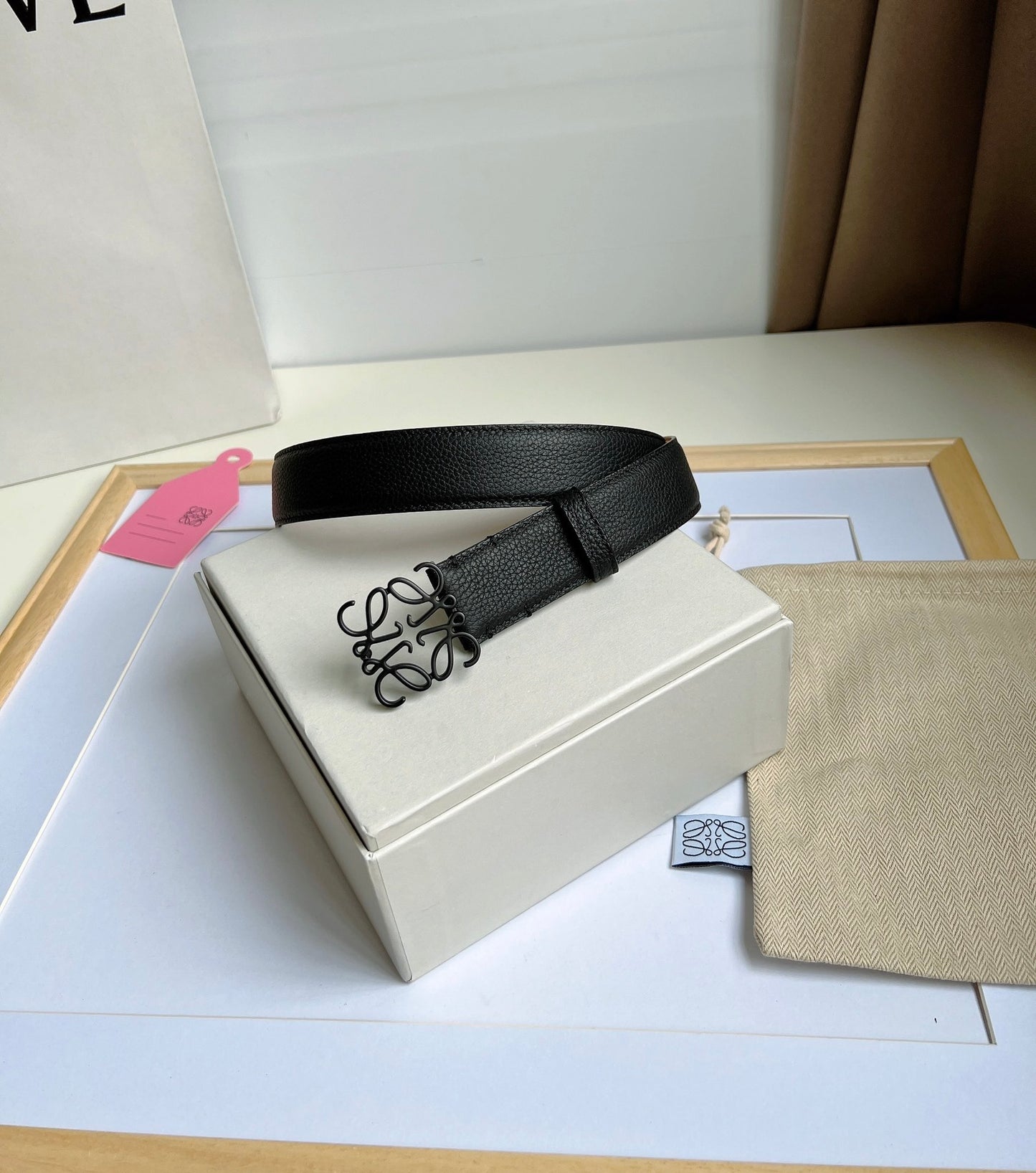 Belt-Loewe-02