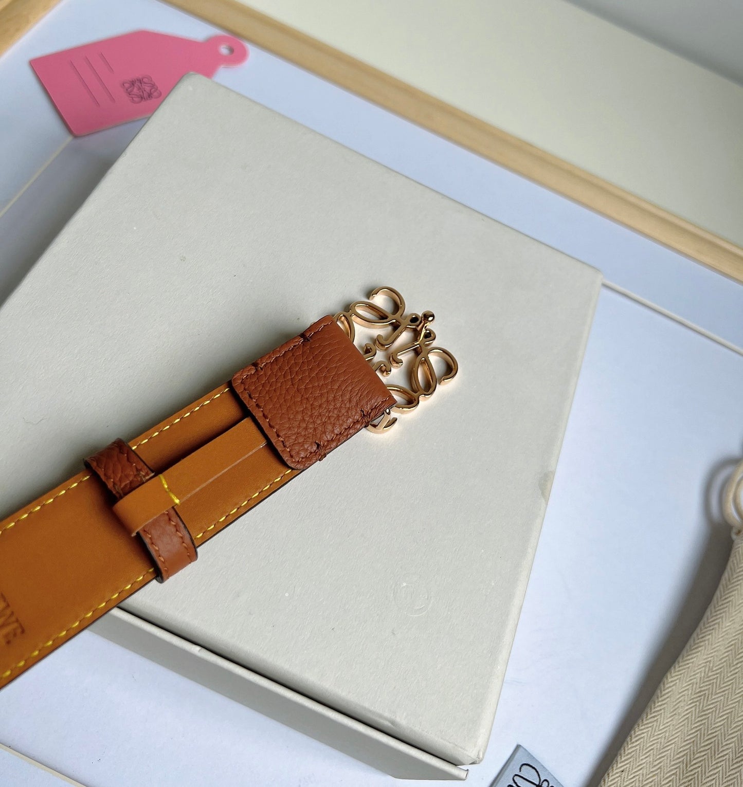 Belt-Loewe-02