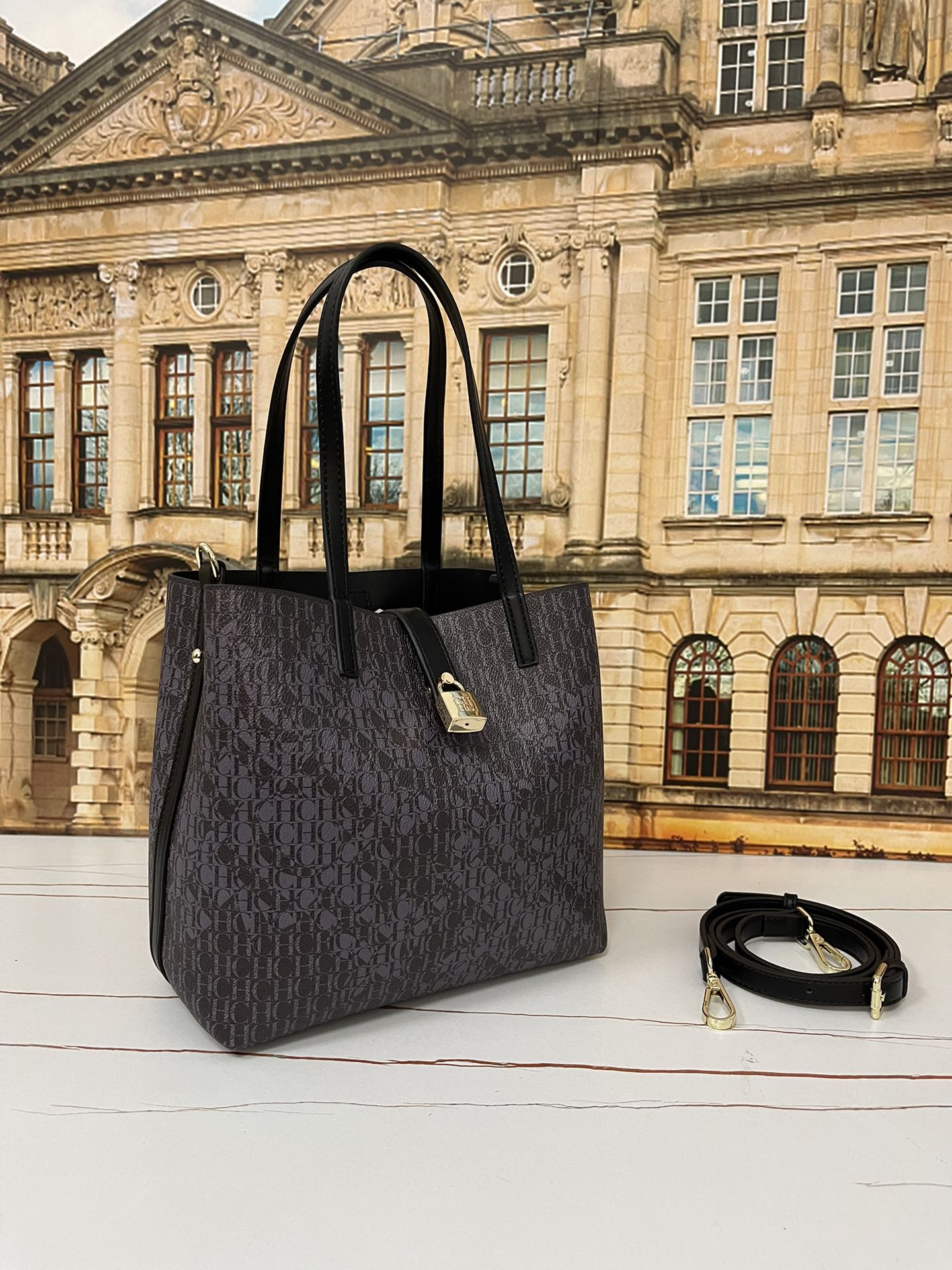 CH BAG-022