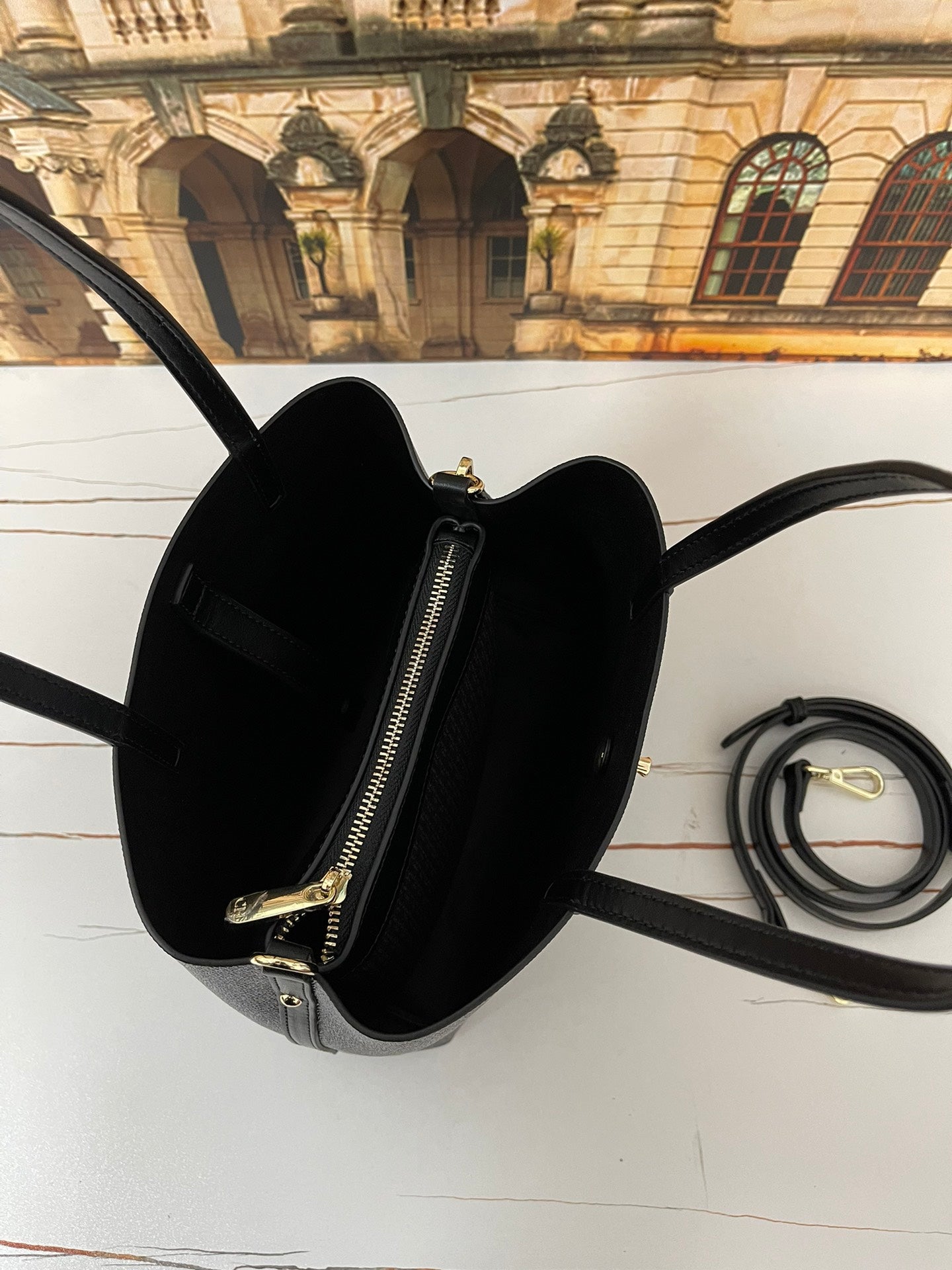 CH BAG-022