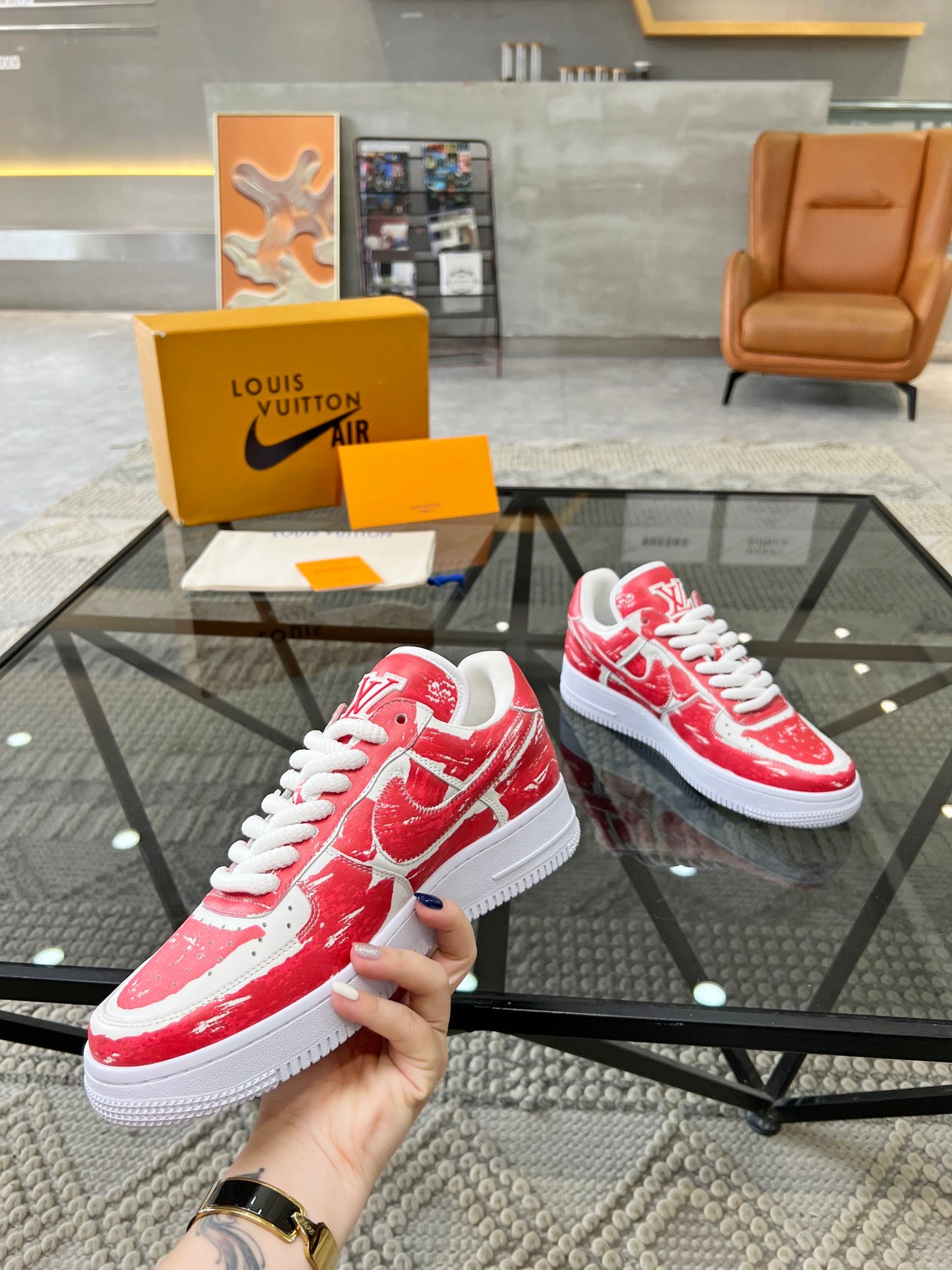 LV-102shoes