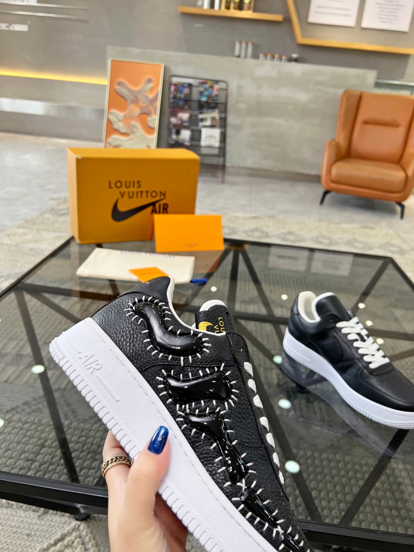 LV-104shoes