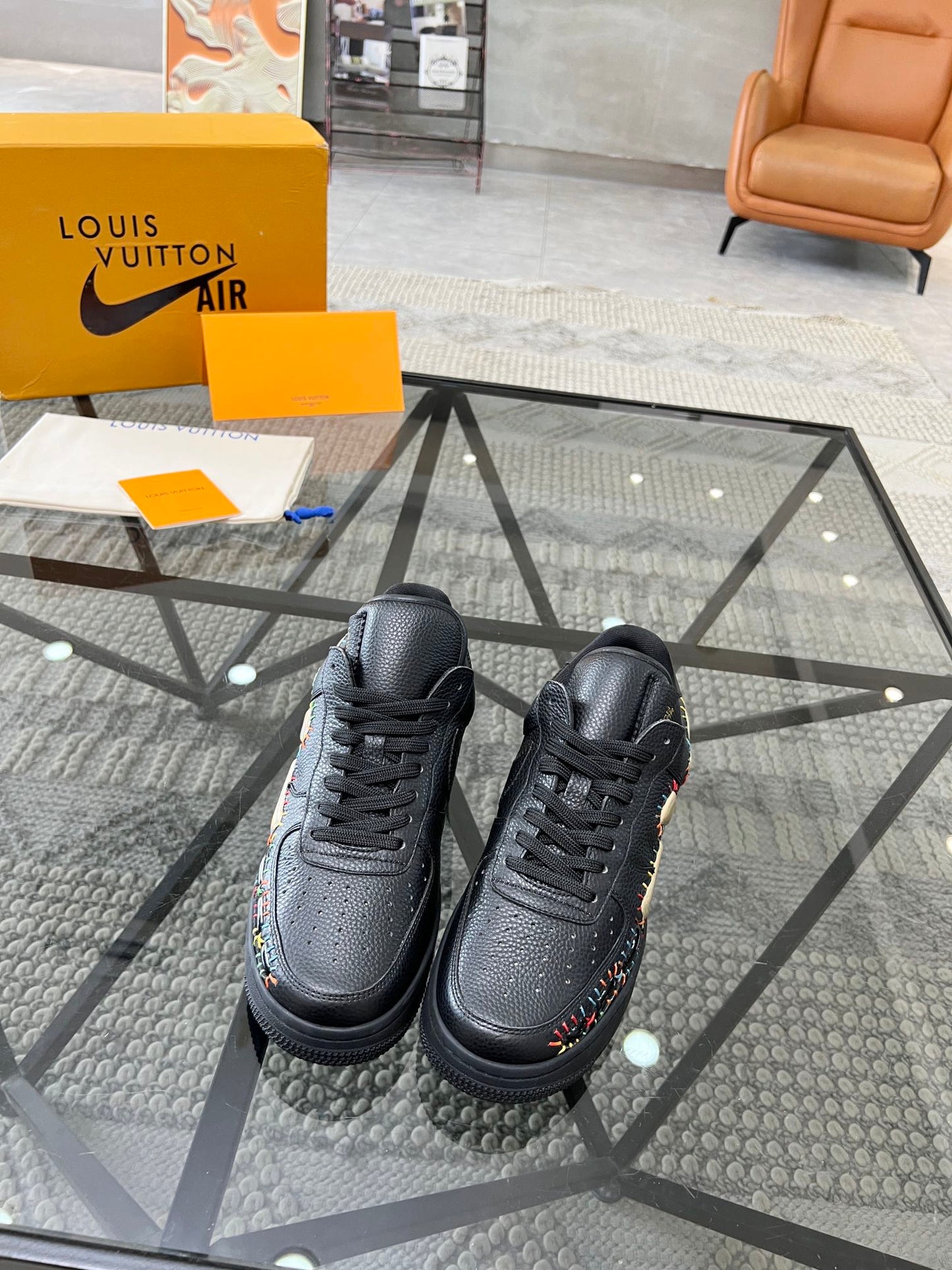 LV-105shoes