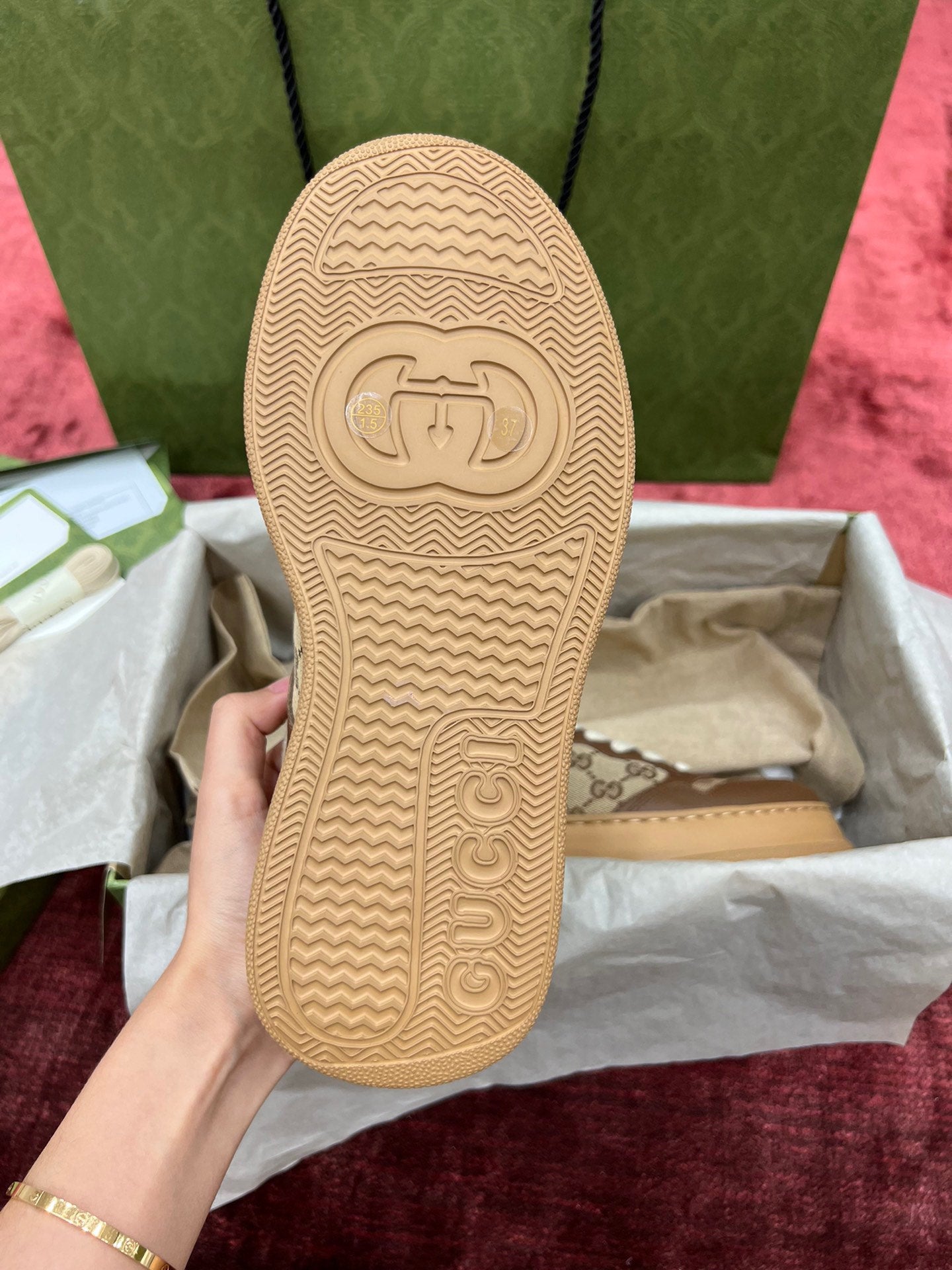 Gucci-008Shoes