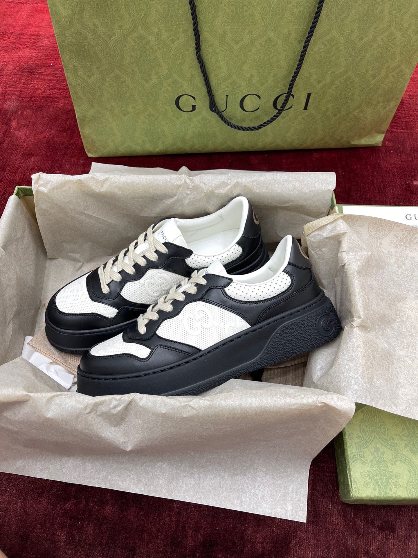 Gucci-009Shoes