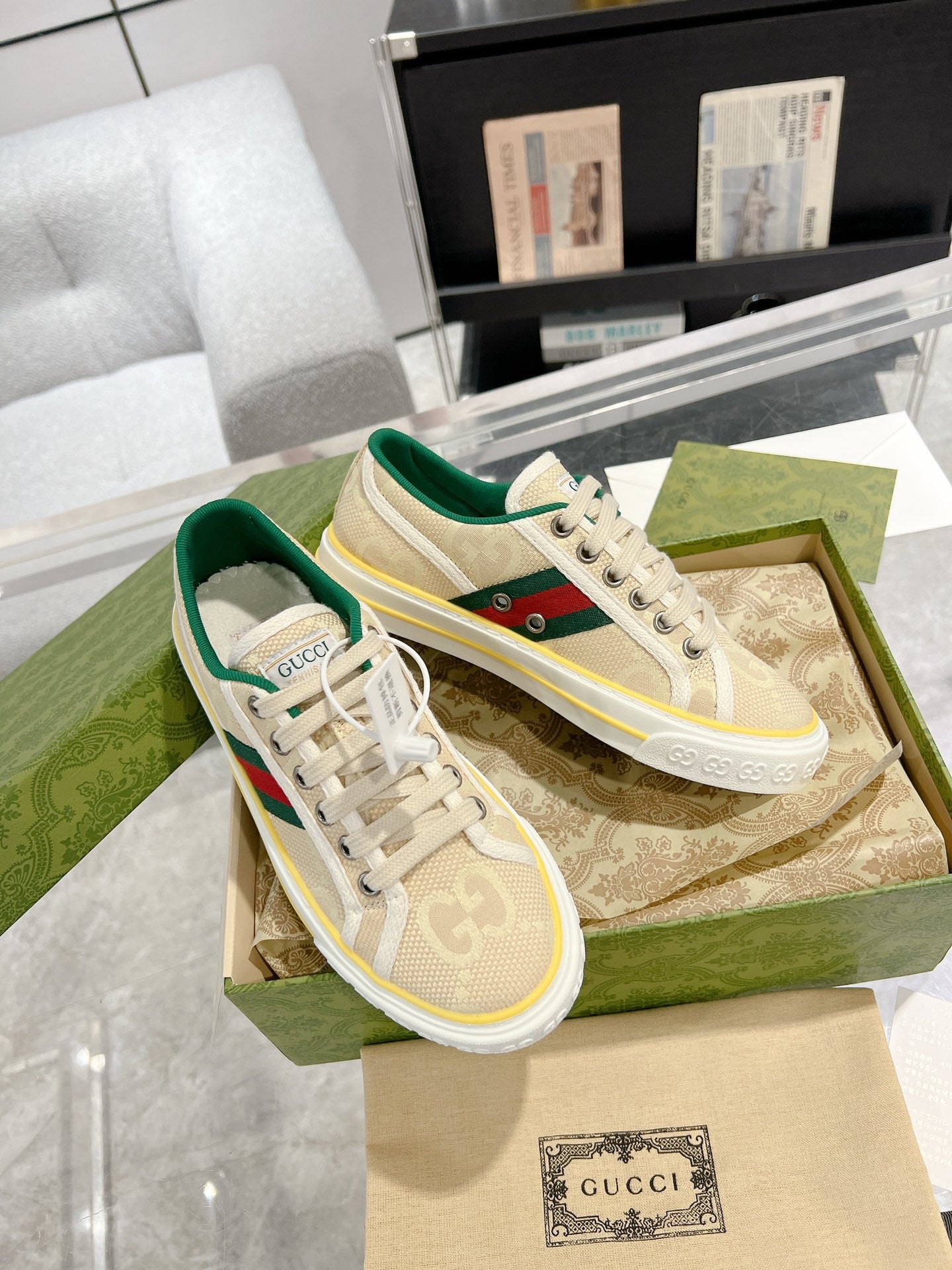 Gucci-010Shoes