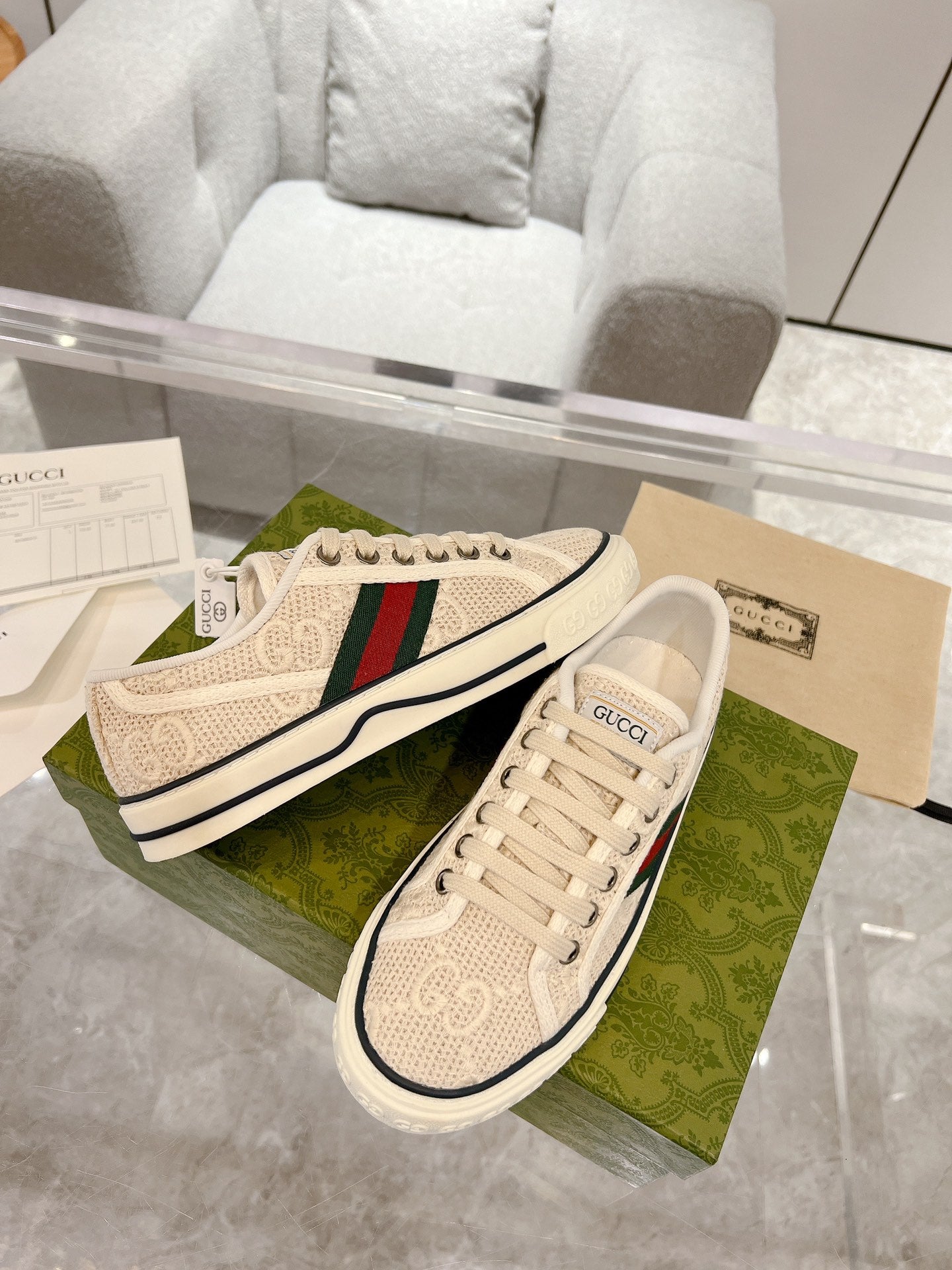 Gucci-012Shoes