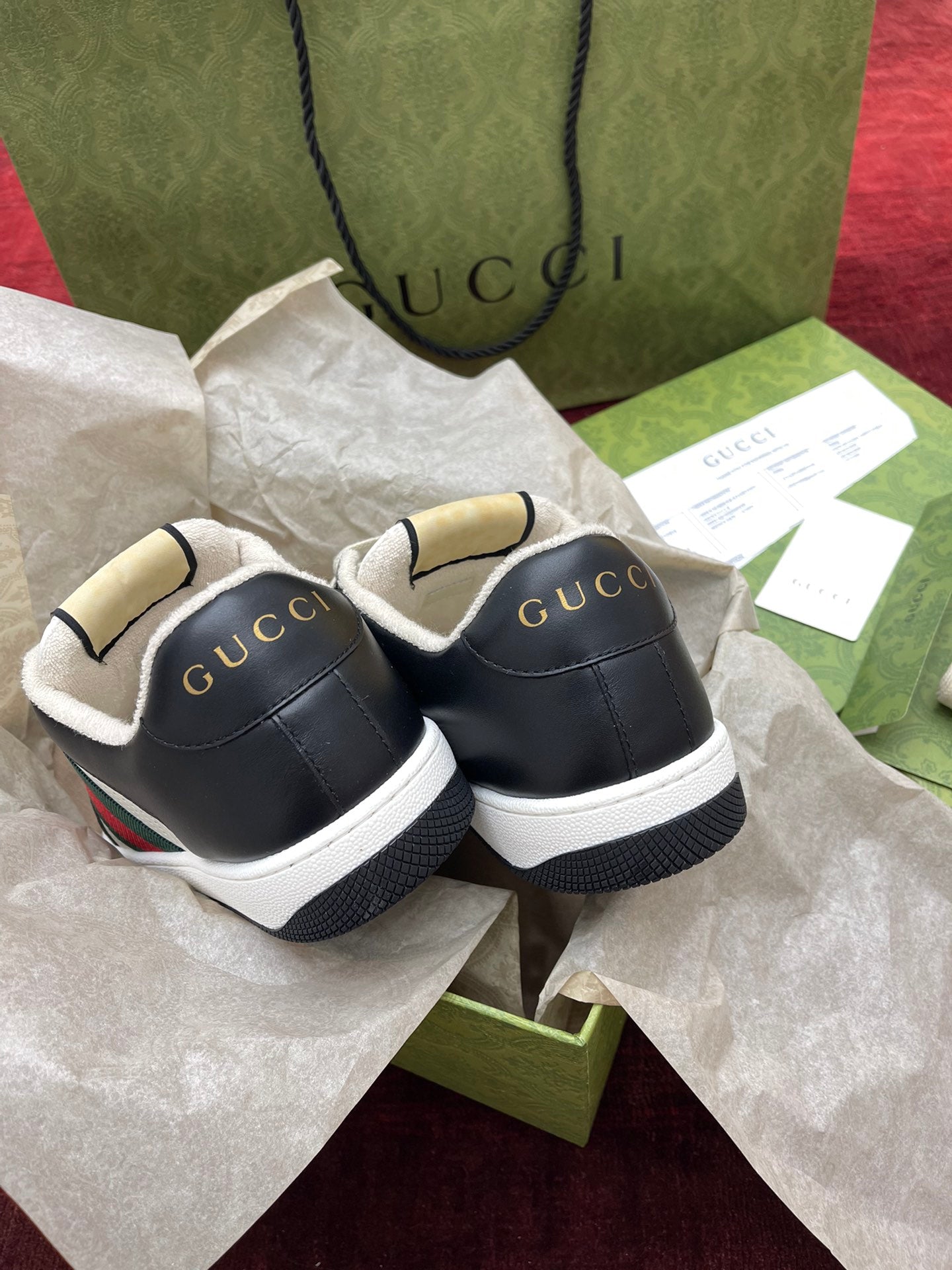 Gucci-014Shoes