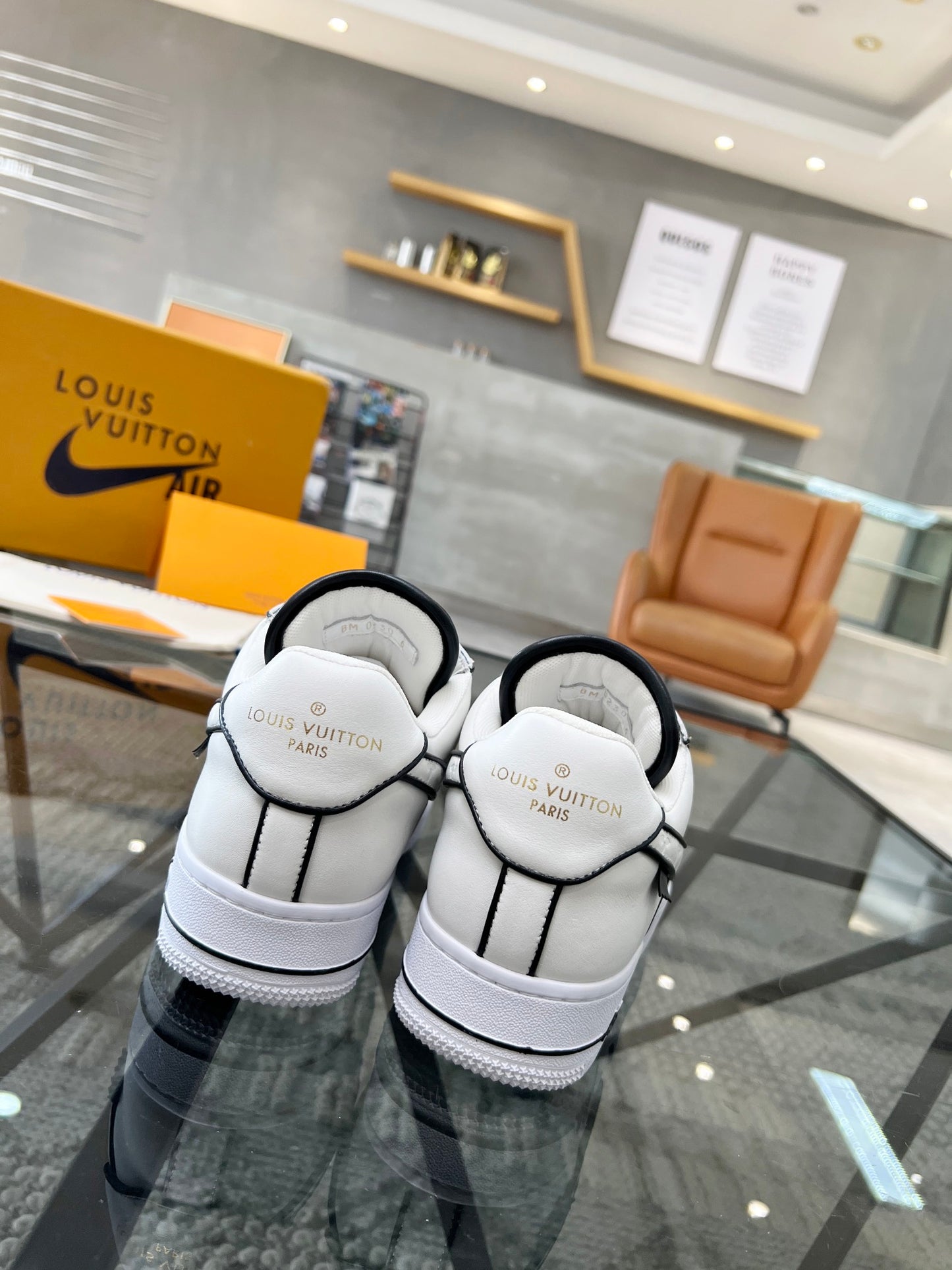 LV-106shoes