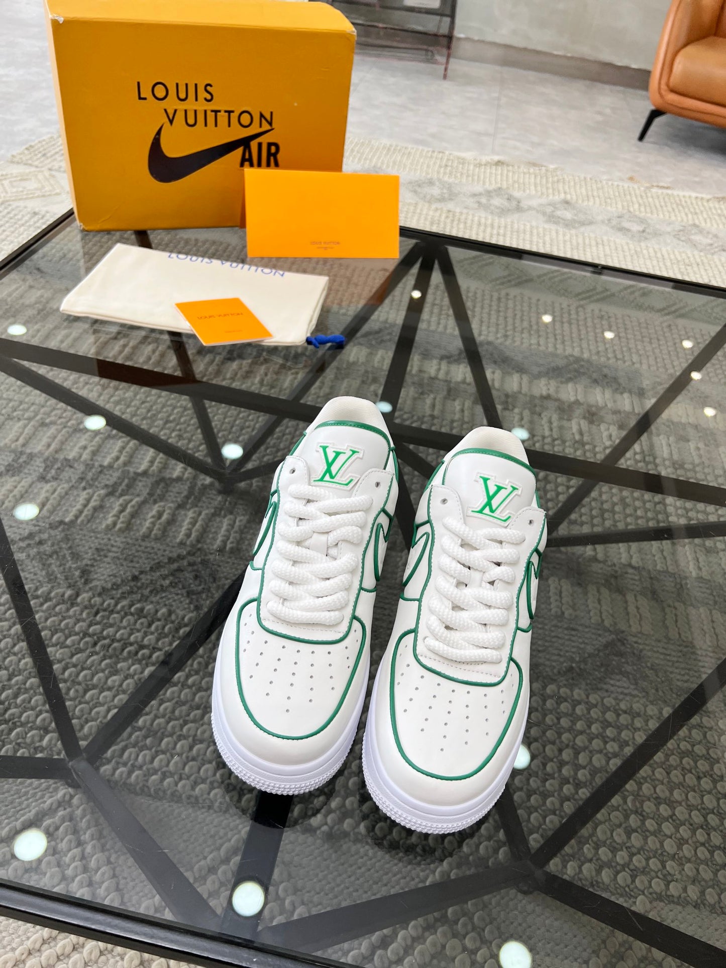 LV-108shoes