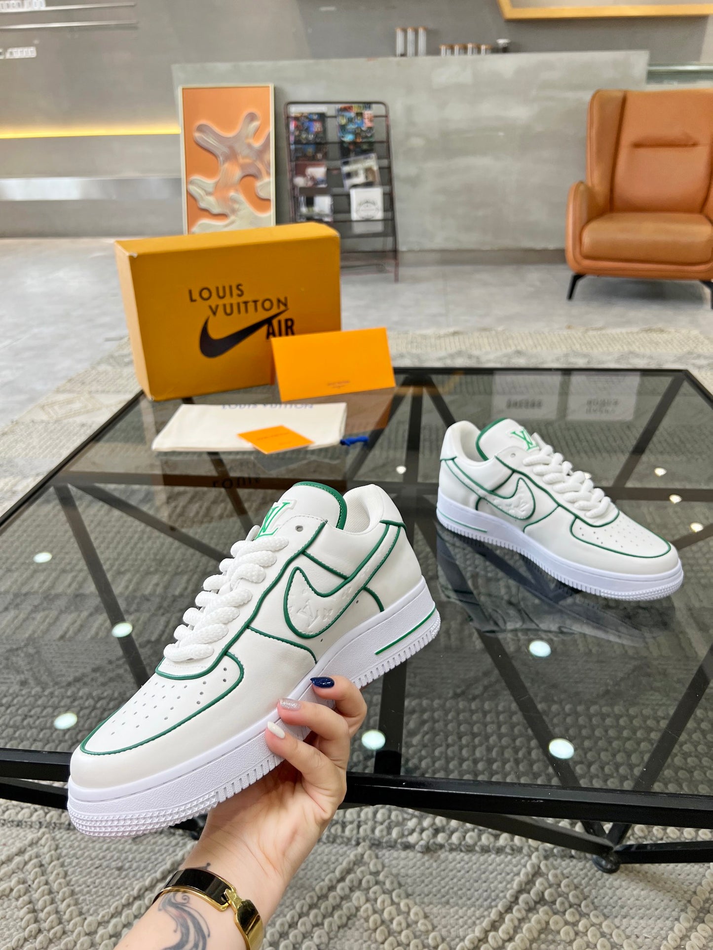 LV-108shoes