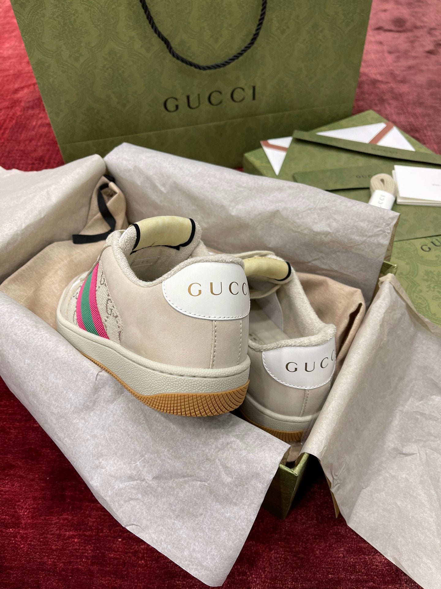 Gucci-017Shoes
