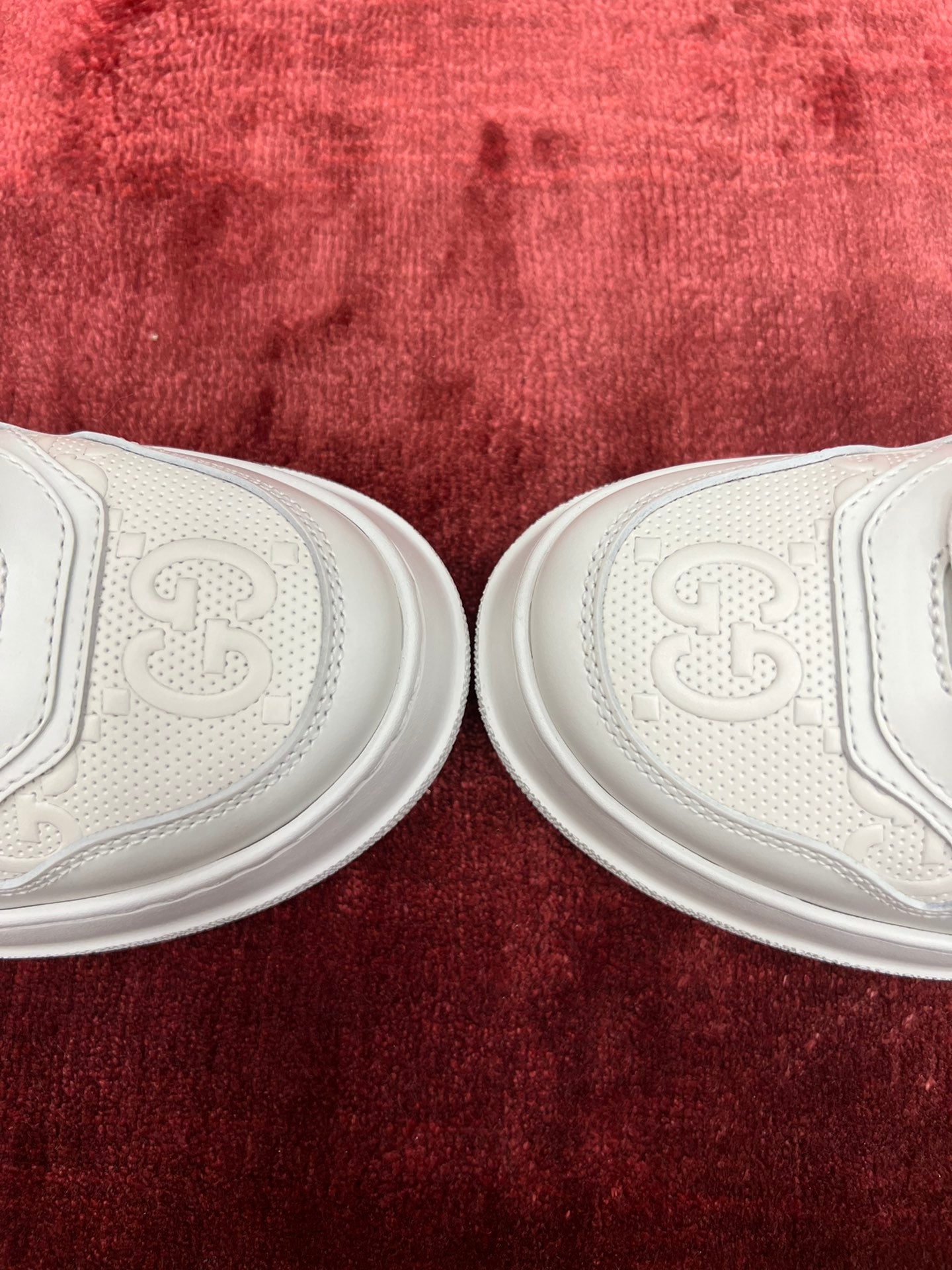 Gucci-024Shoes