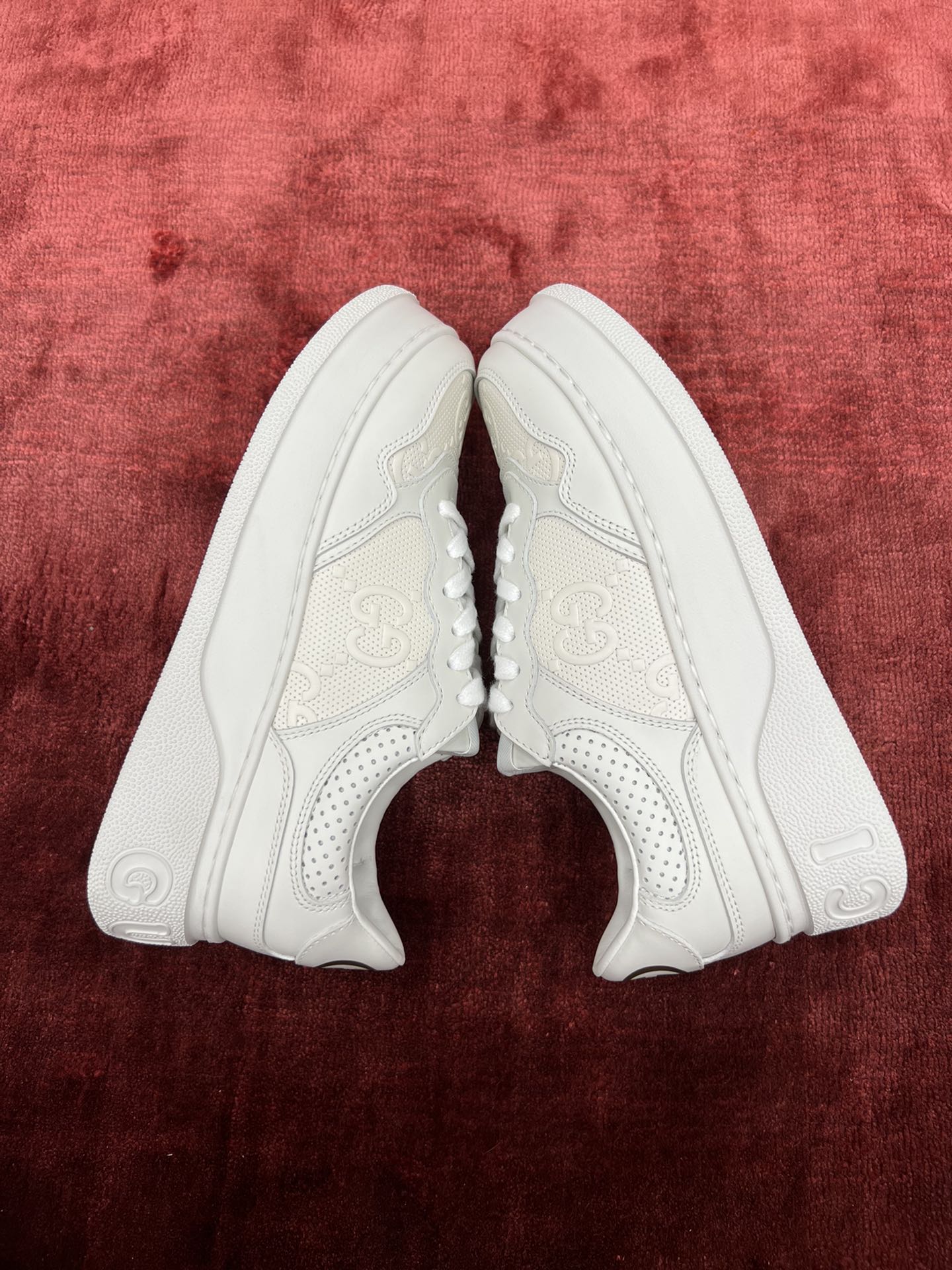 Gucci-024Shoes