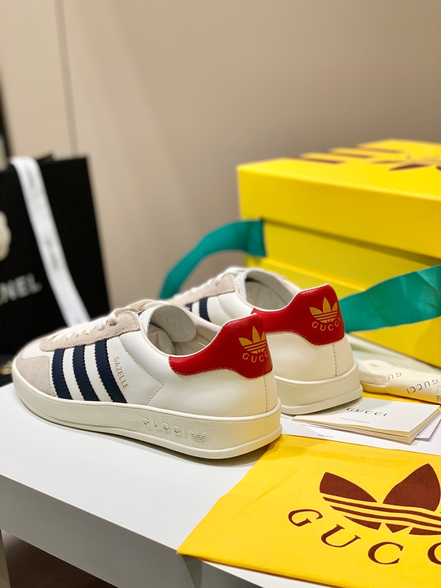 Gucci-026Shoes