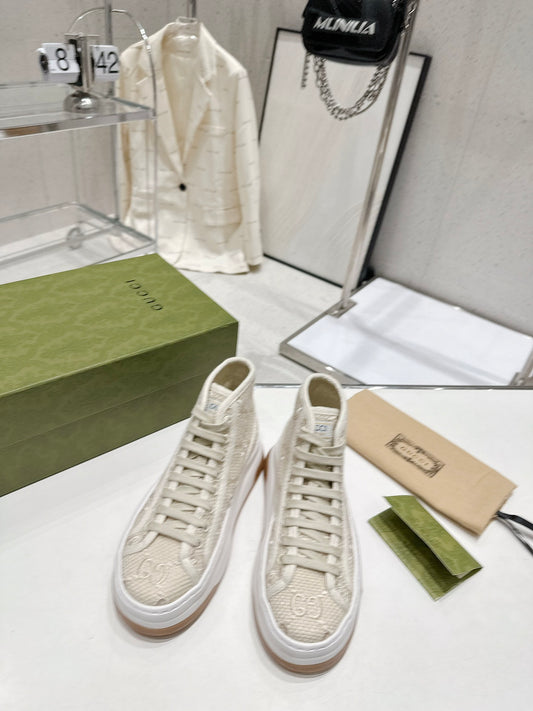 Gucci-034Shoes