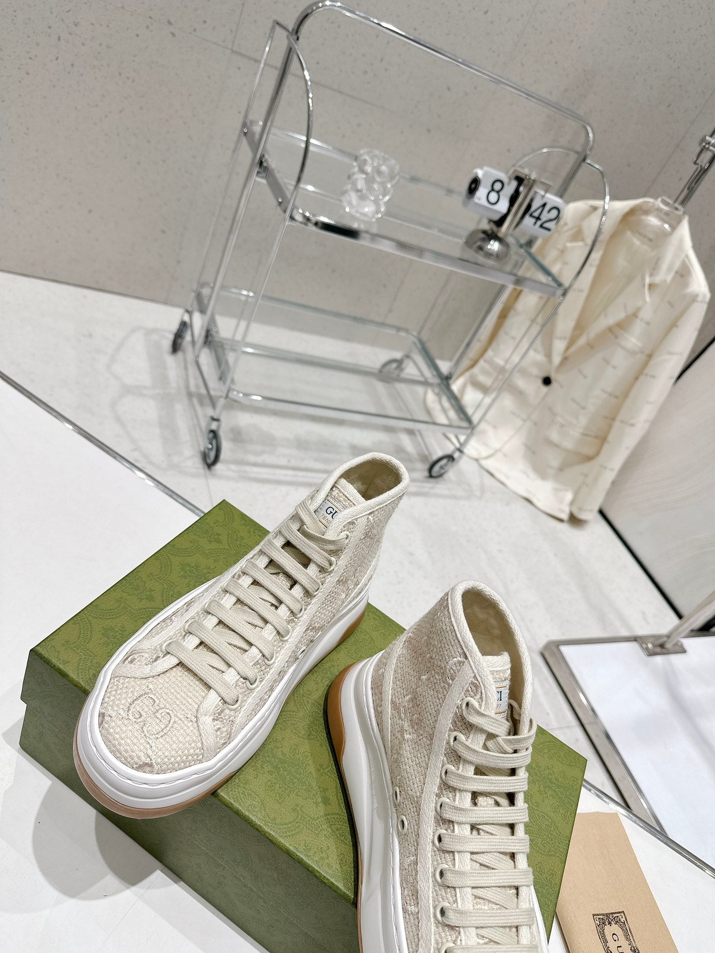 Gucci-034Shoes
