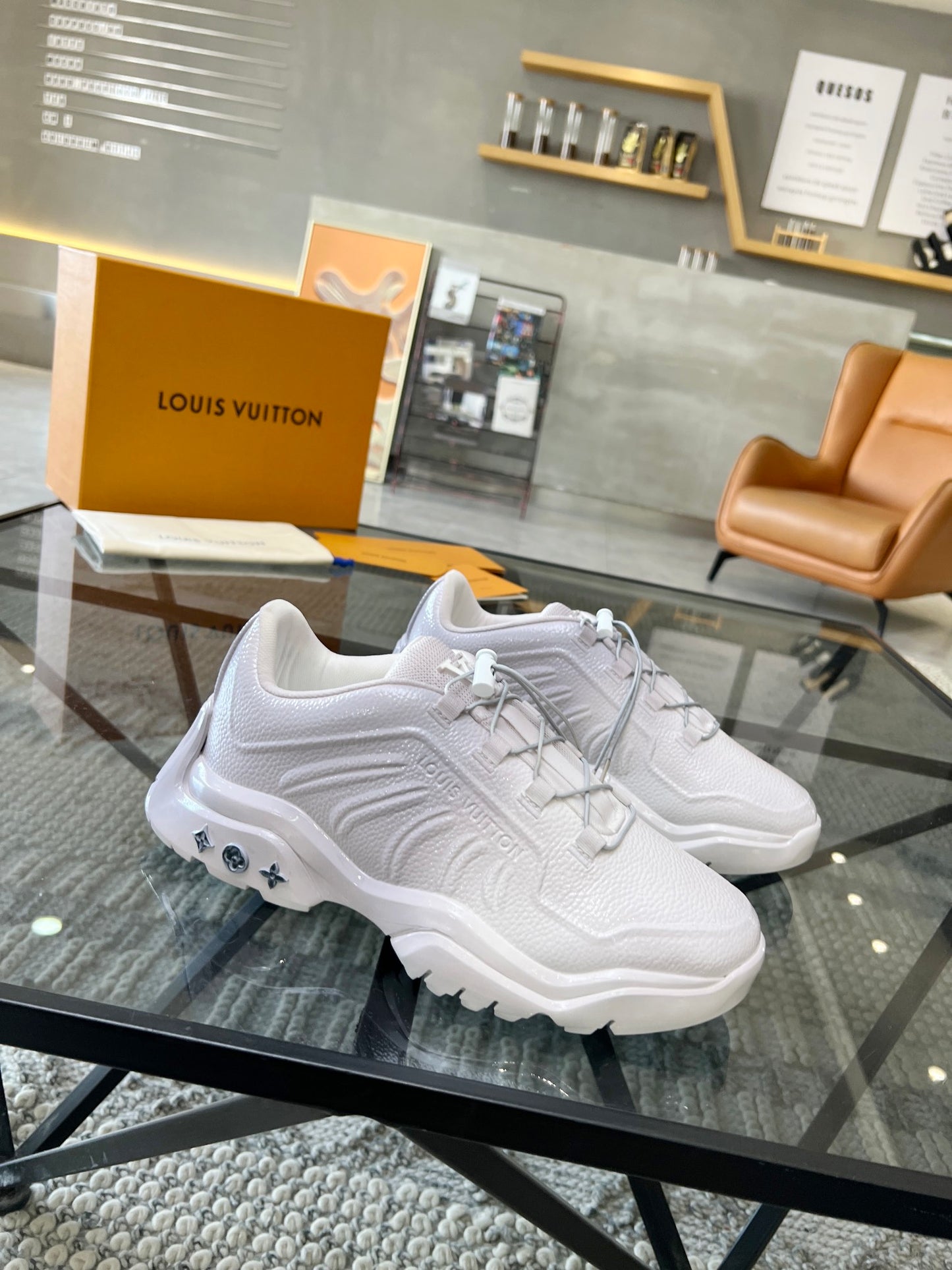 LV-109shoes