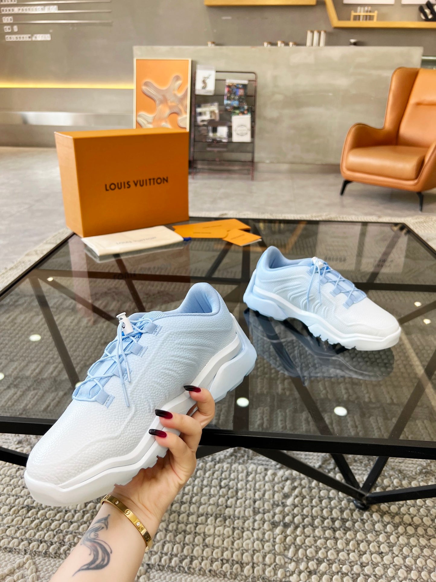 LV-121shoes
