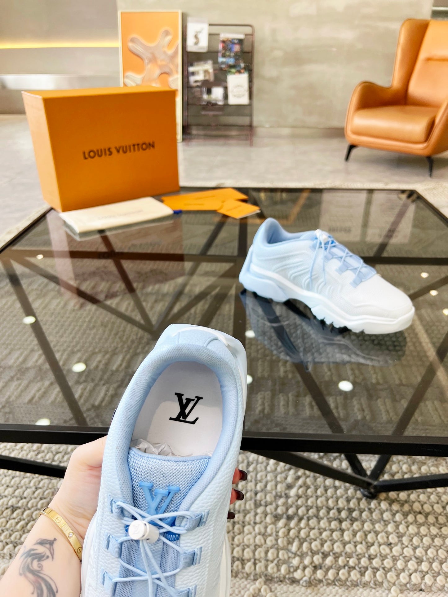 LV-121shoes