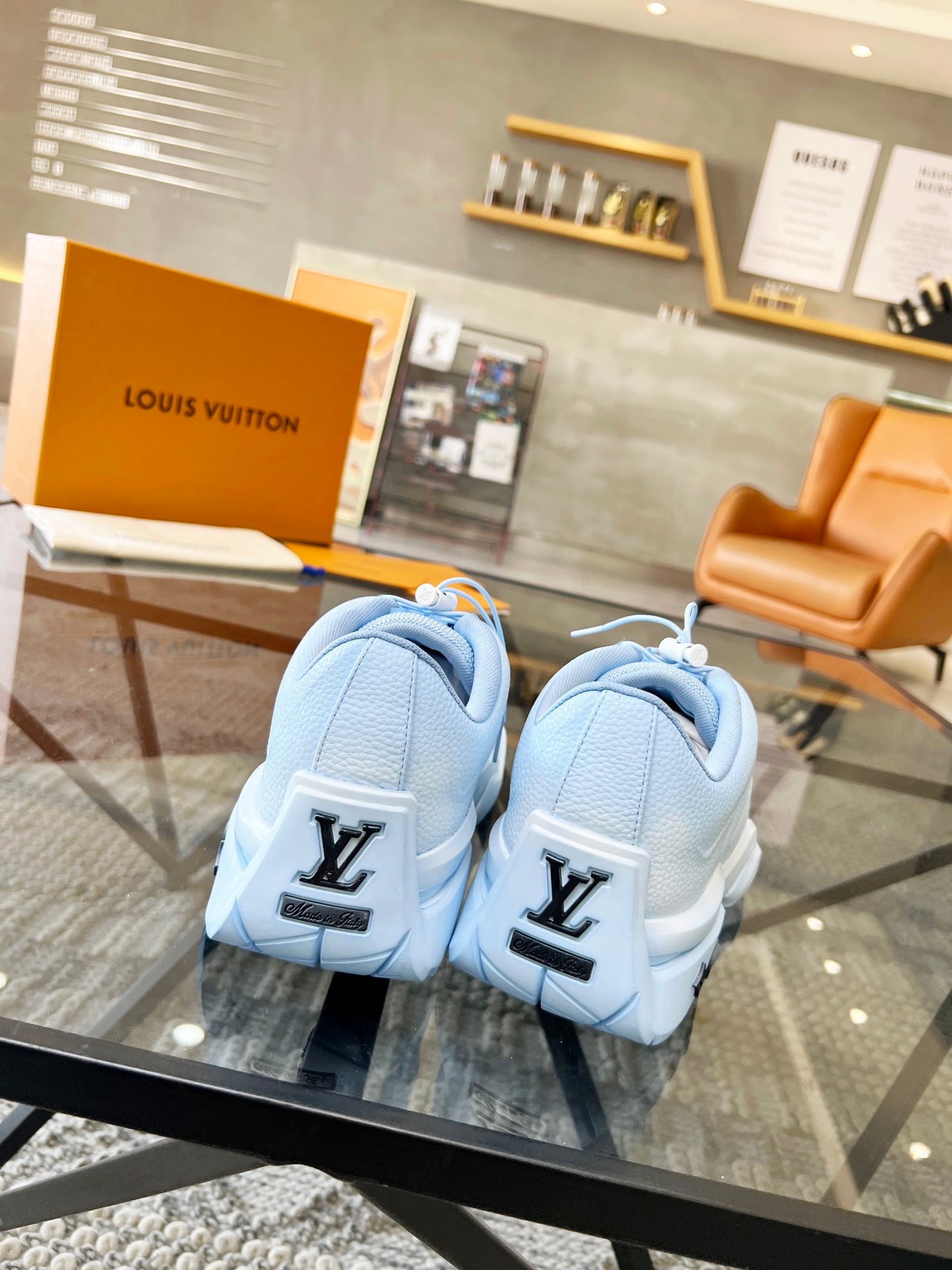 LV-121shoes