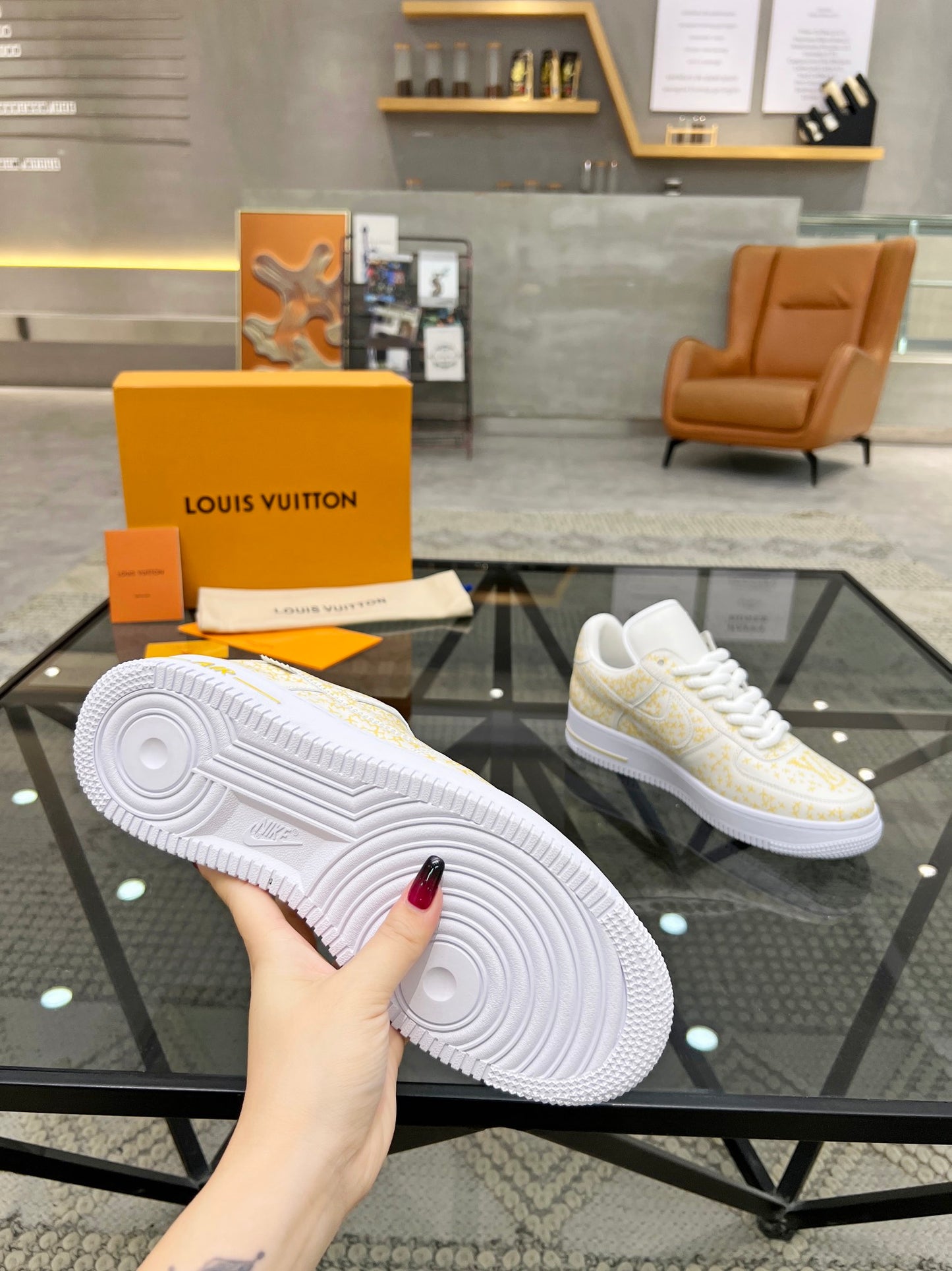 LV-112shoes