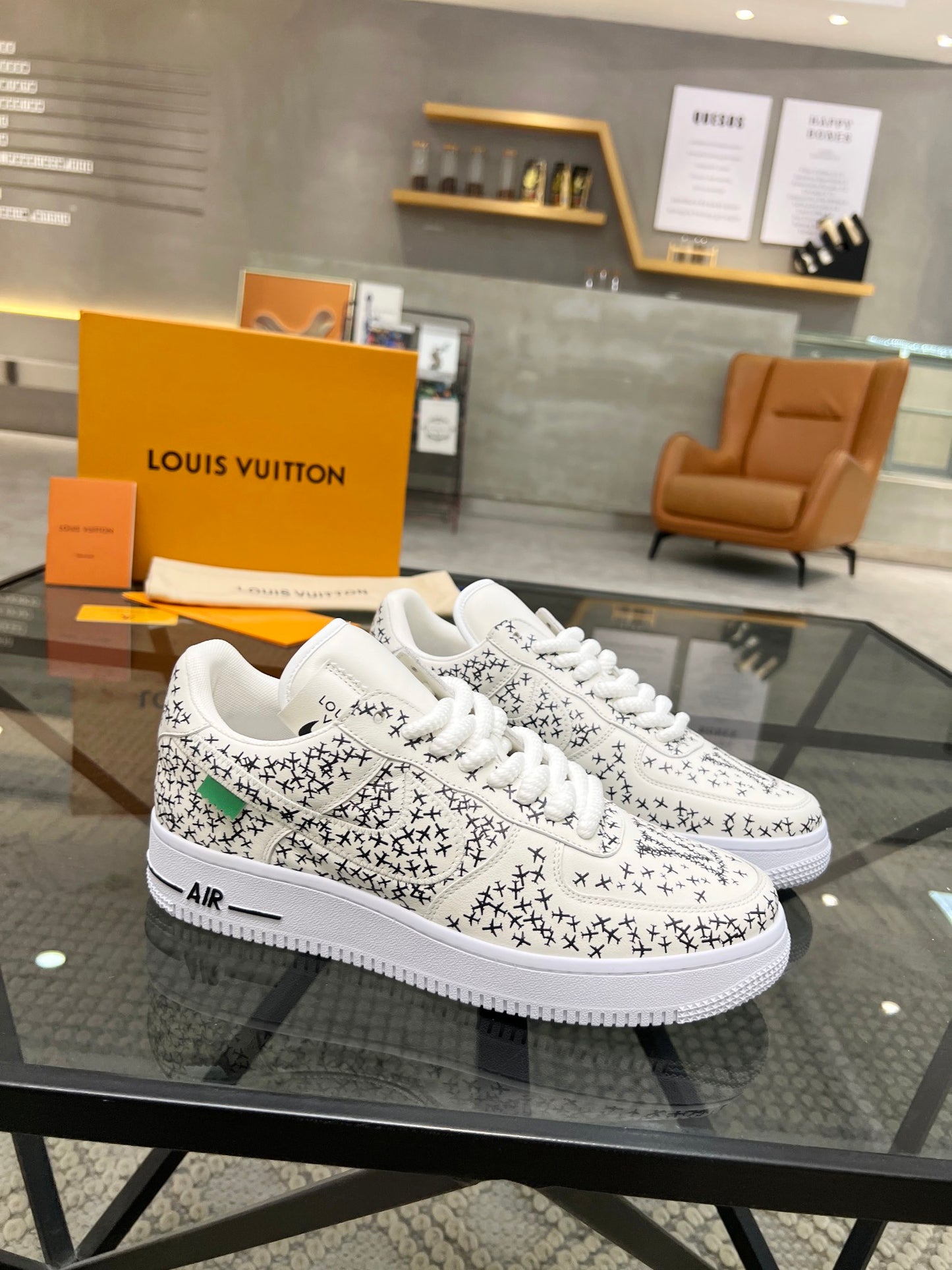LV-113shoes