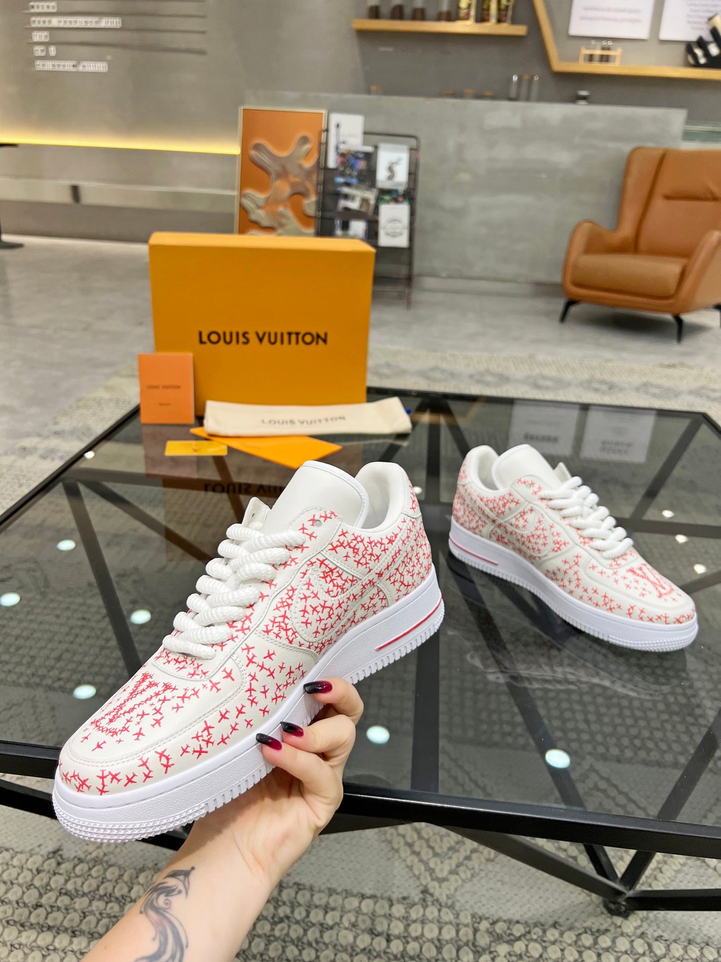 LV-115shoes