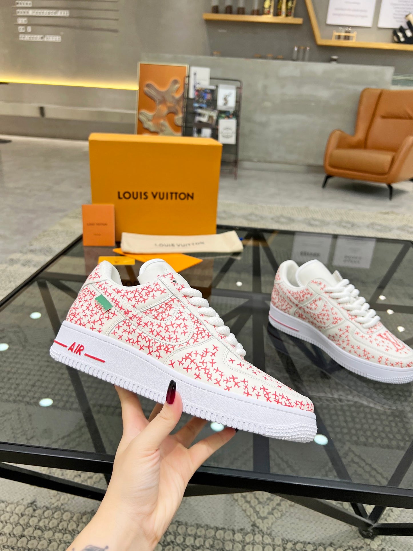 LV-115shoes