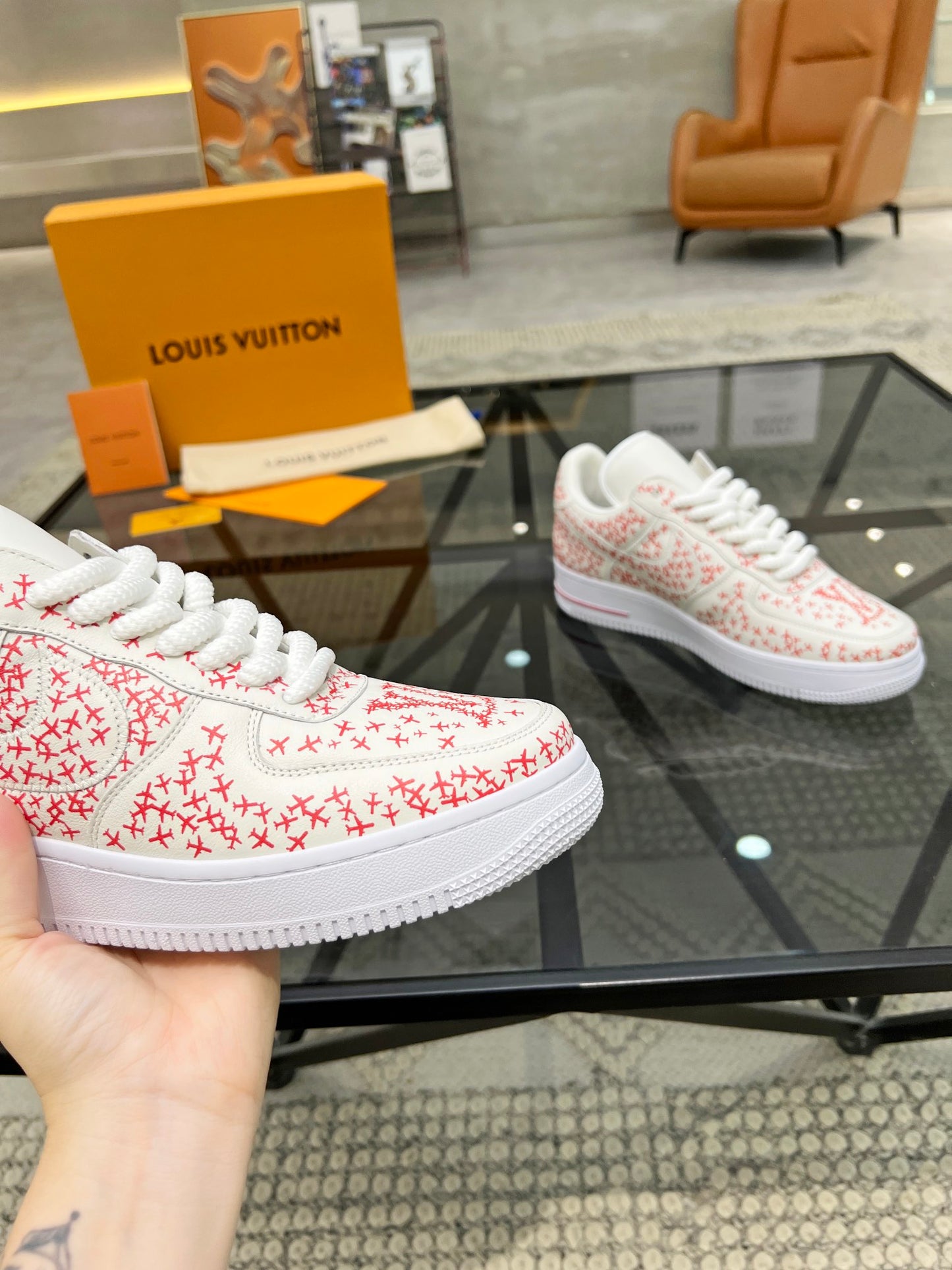 LV-115shoes