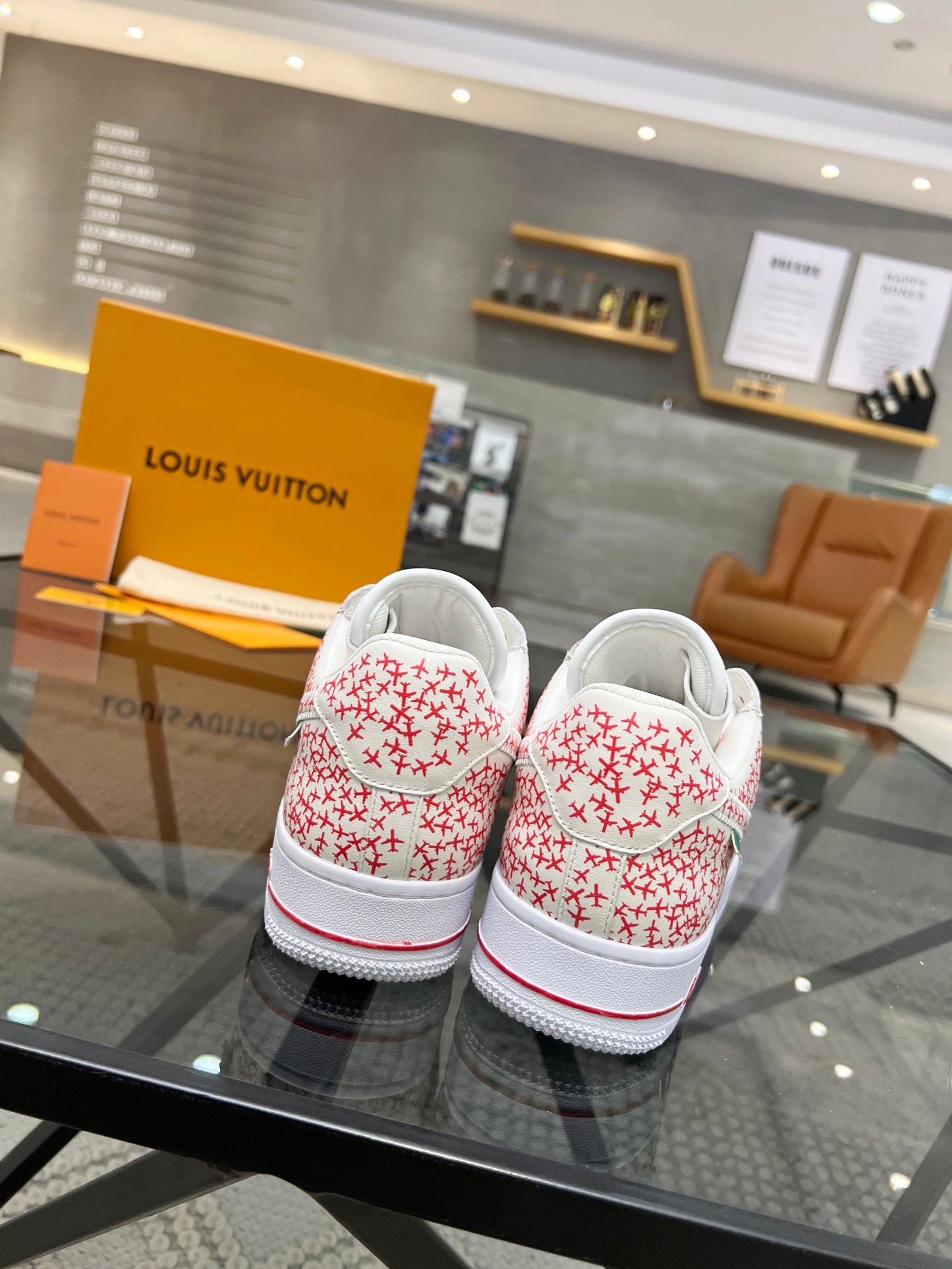 LV-115shoes